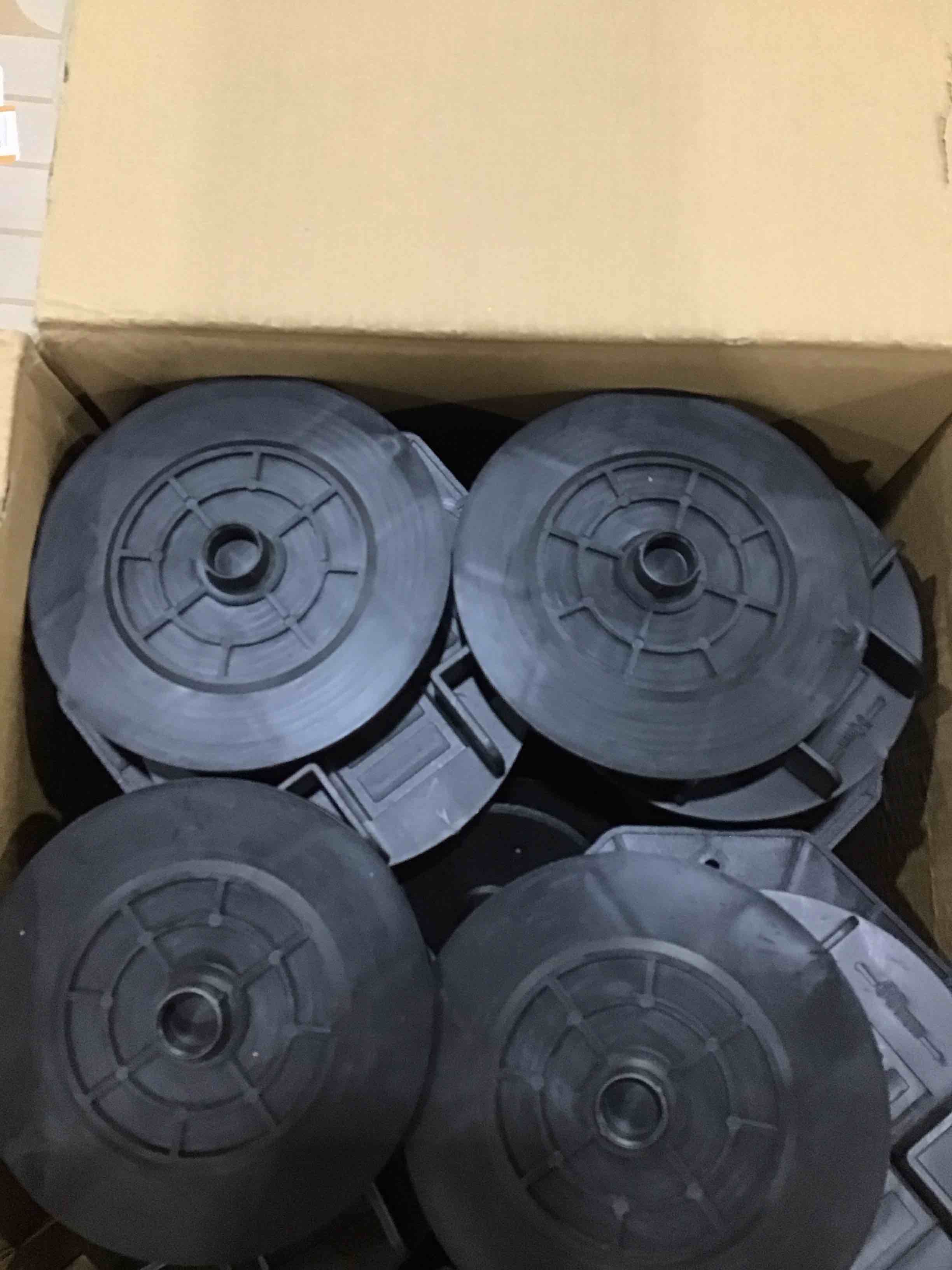 https://s3.amazonaws.com/lotting-images-prod/bidfta/PNK1594777_1746546688992.jpeg