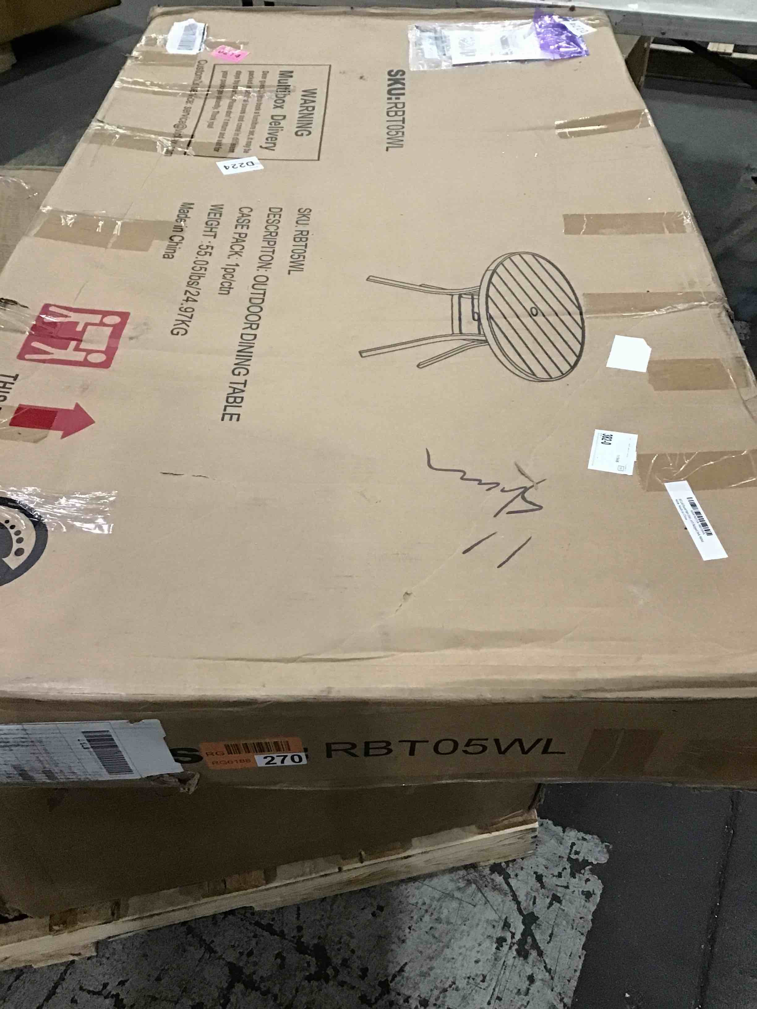 https://s3.amazonaws.com/lotting-images-prod/bidfta/PNK1596576_1751978143829.jpeg