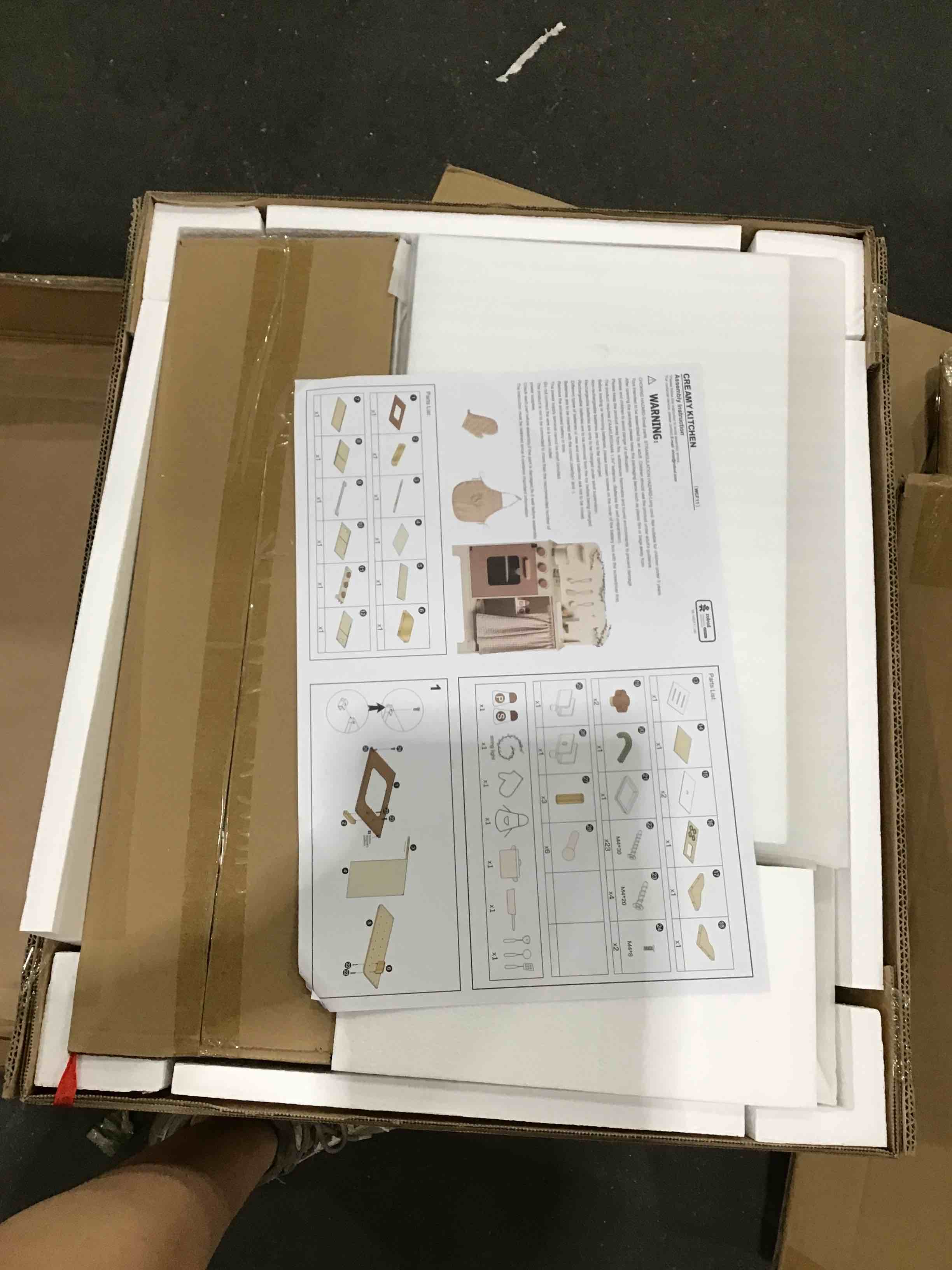 https://s3.amazonaws.com/lotting-images-prod/bidfta/PNK1596632_1751996203605.jpeg