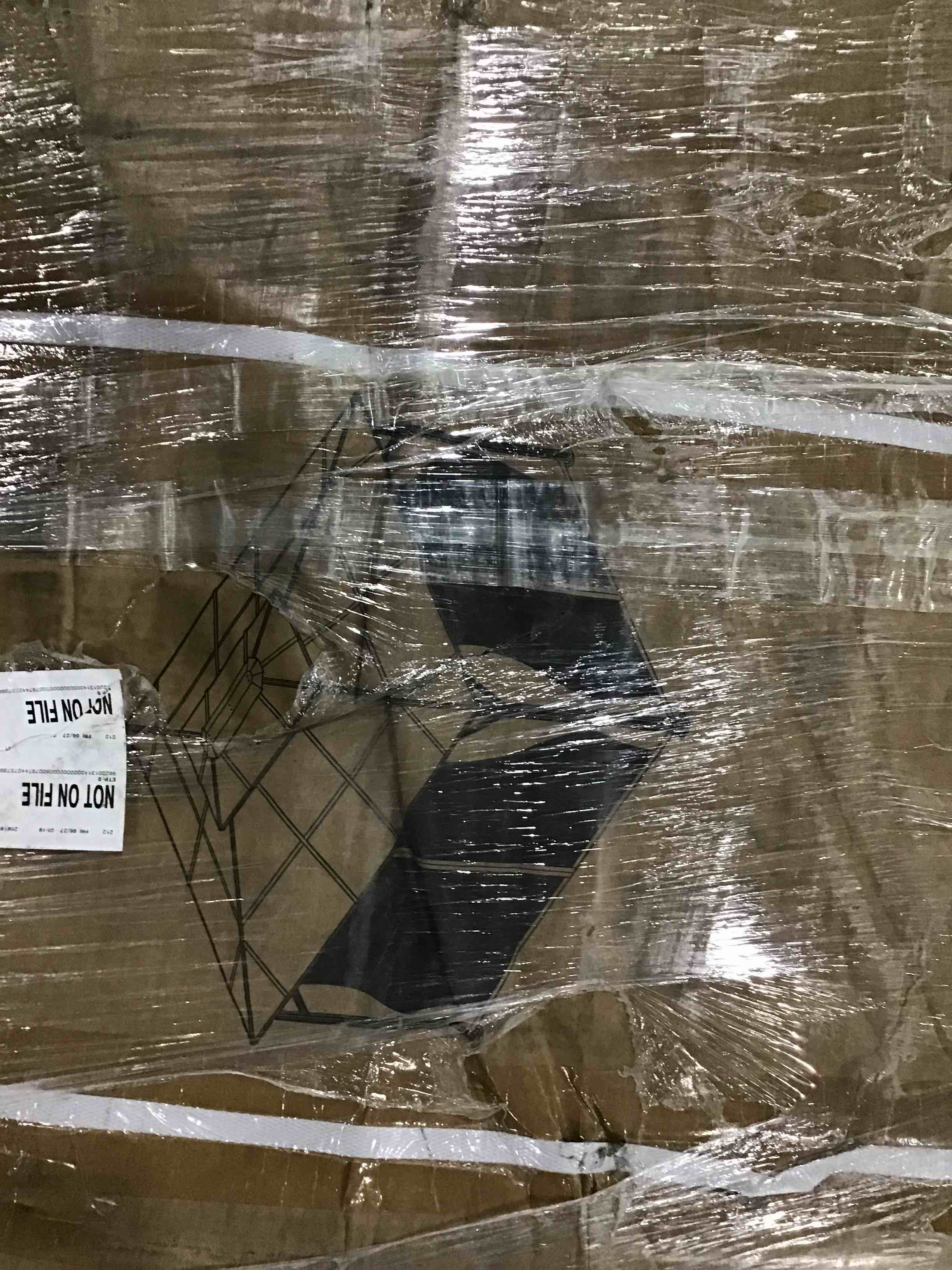 https://s3.amazonaws.com/lotting-images-prod/bidfta/PNK1596822_1752151565975.jpeg