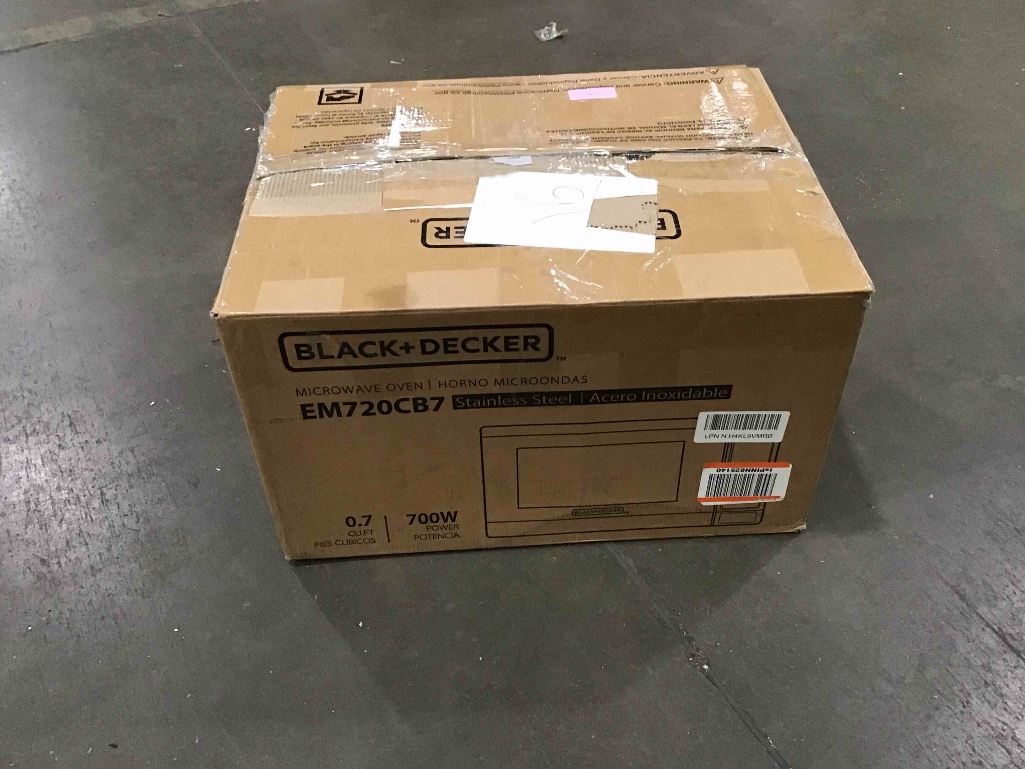 https://s3.amazonaws.com/lotting-images-prod/bidfta/PNK1597162_1746468193675.jpeg