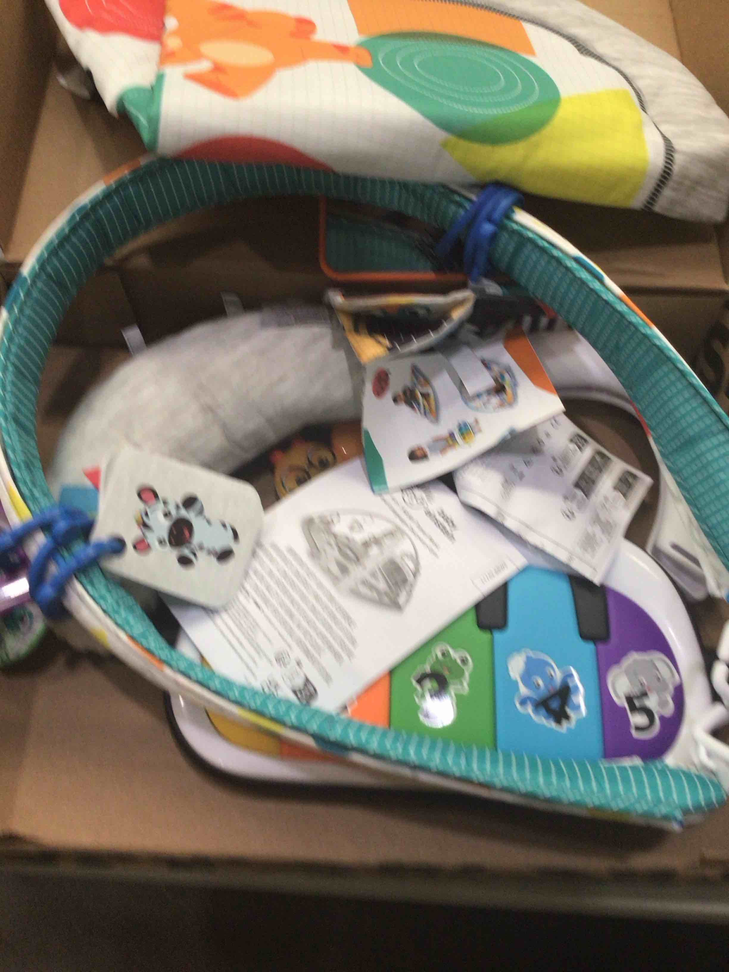 https://s3.amazonaws.com/lotting-images-prod/bidfta/PNK1597272_1750360734546.jpeg