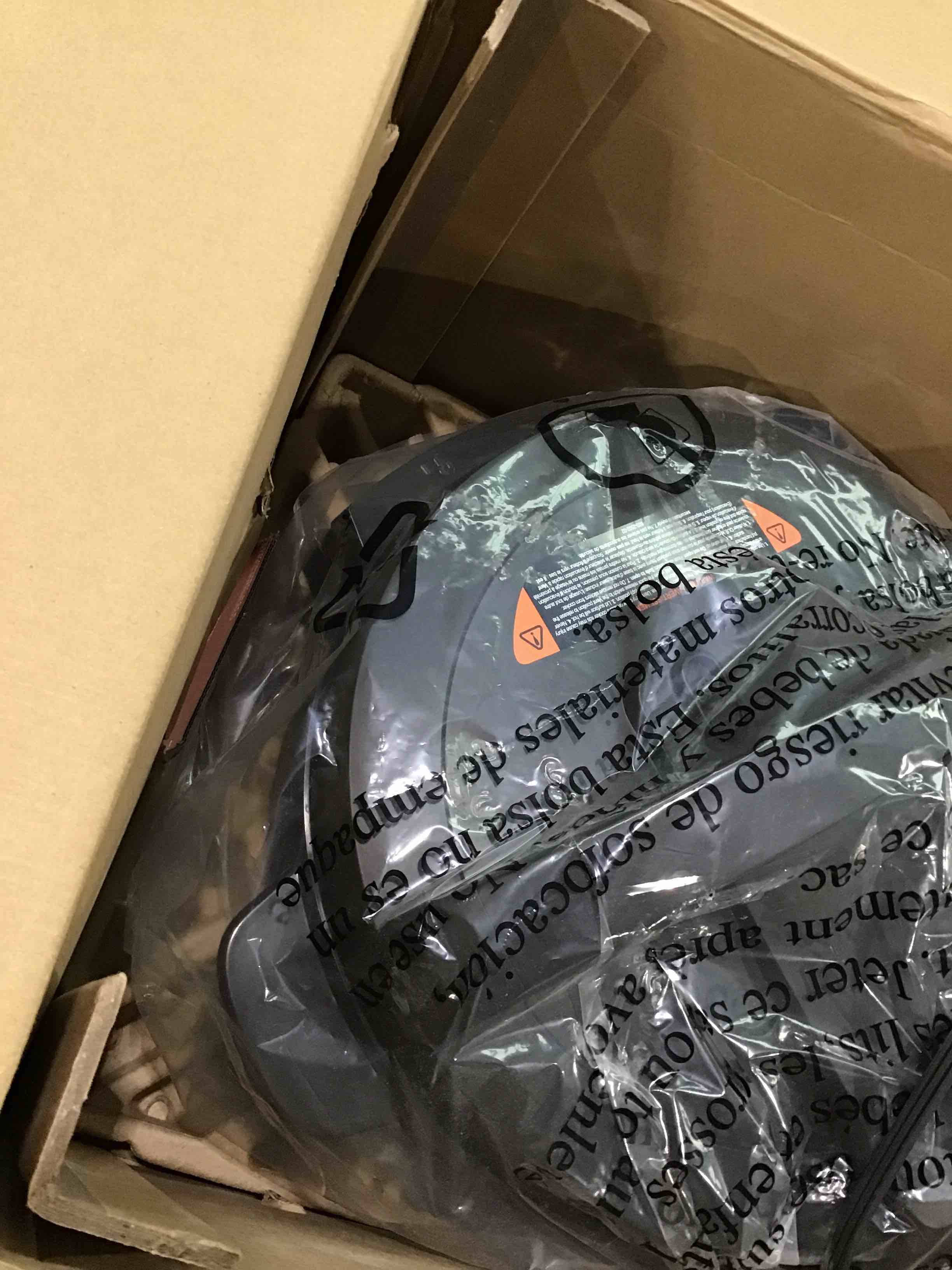 https://s3.amazonaws.com/lotting-images-prod/bidfta/PNK1597312_1750943098011.jpeg