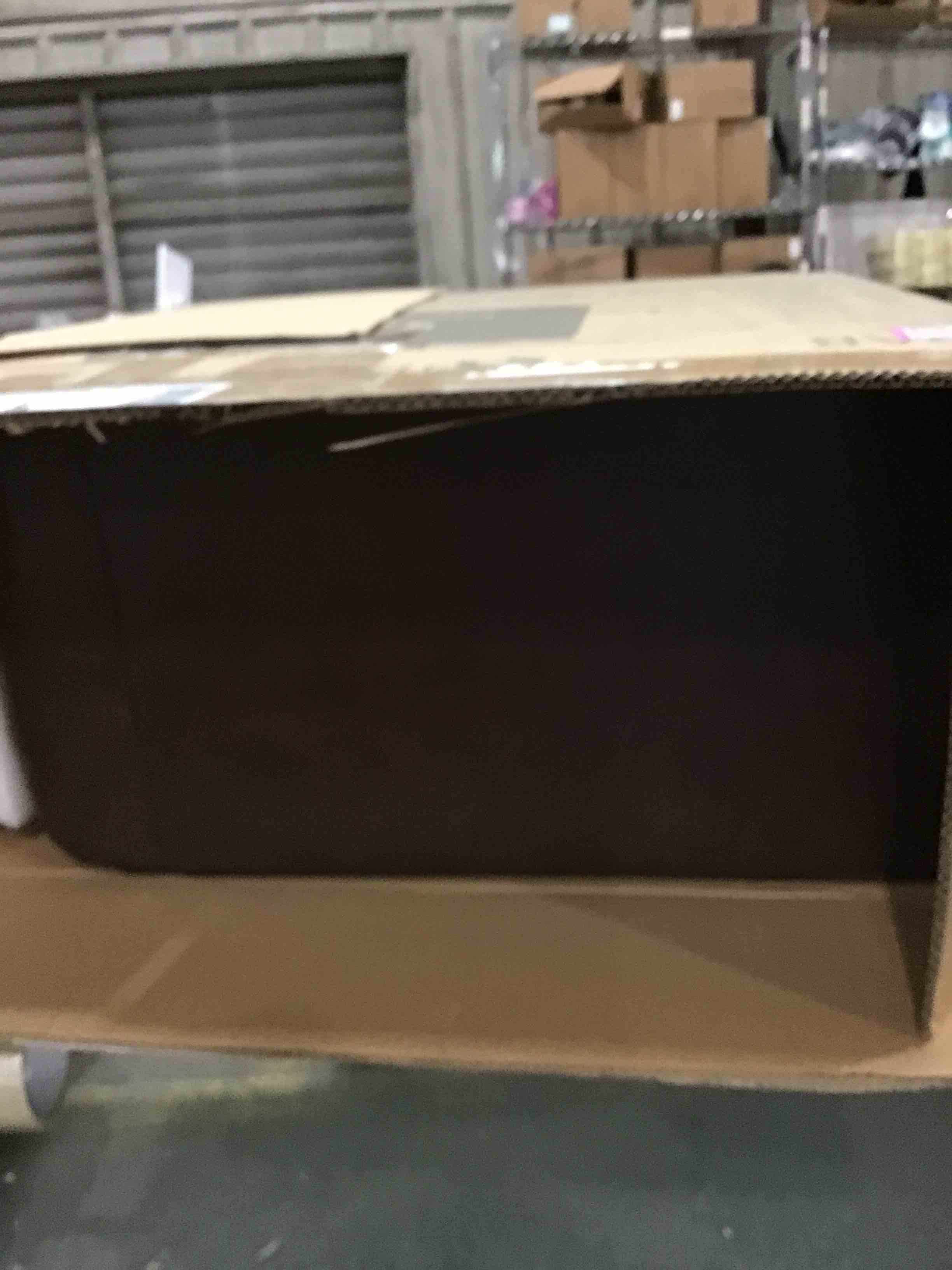 https://s3.amazonaws.com/lotting-images-prod/bidfta/PNK1597315_1750944878059.jpeg