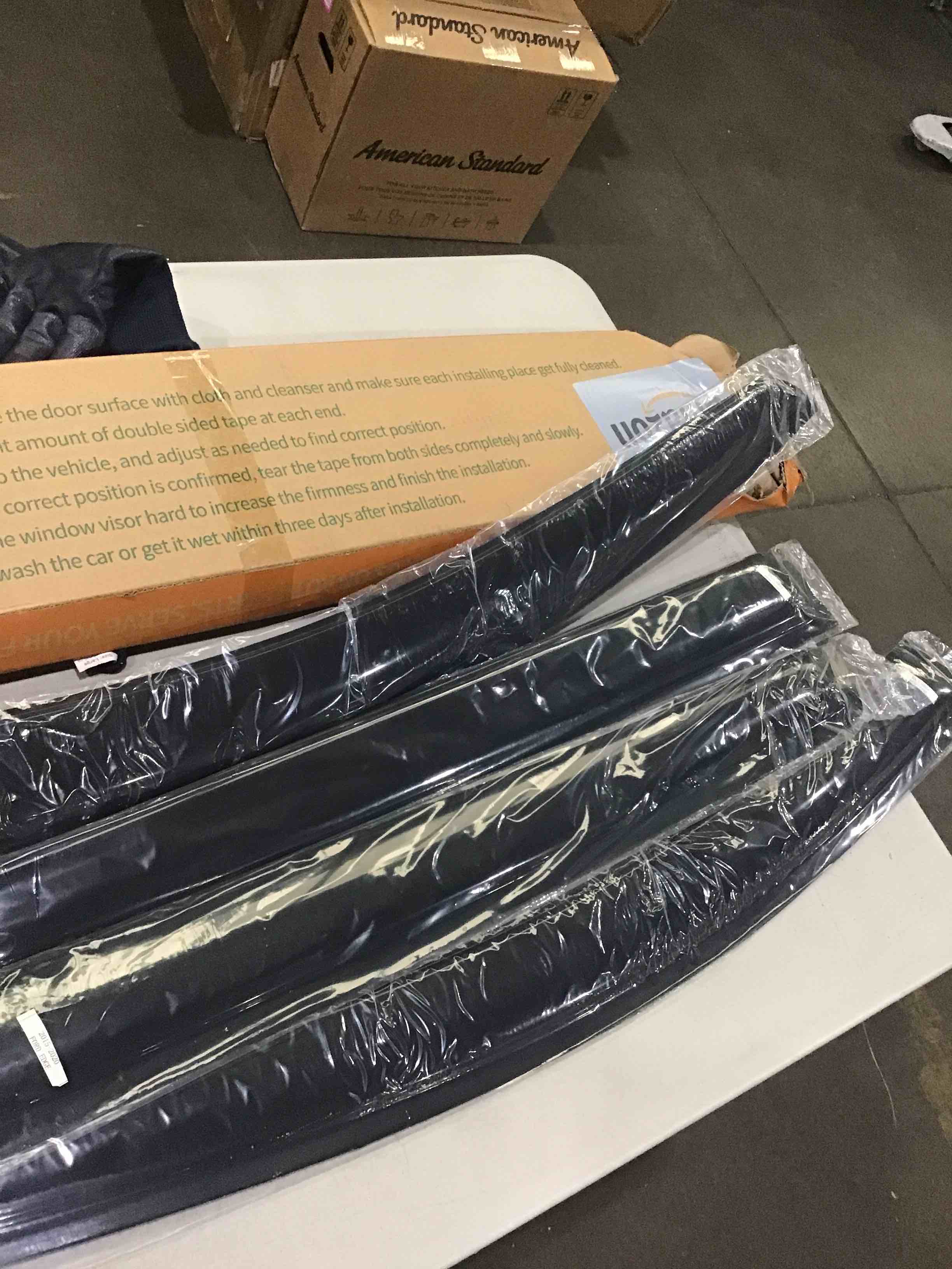 https://s3.amazonaws.com/lotting-images-prod/bidfta/PNK1597514_1751289519635.jpeg