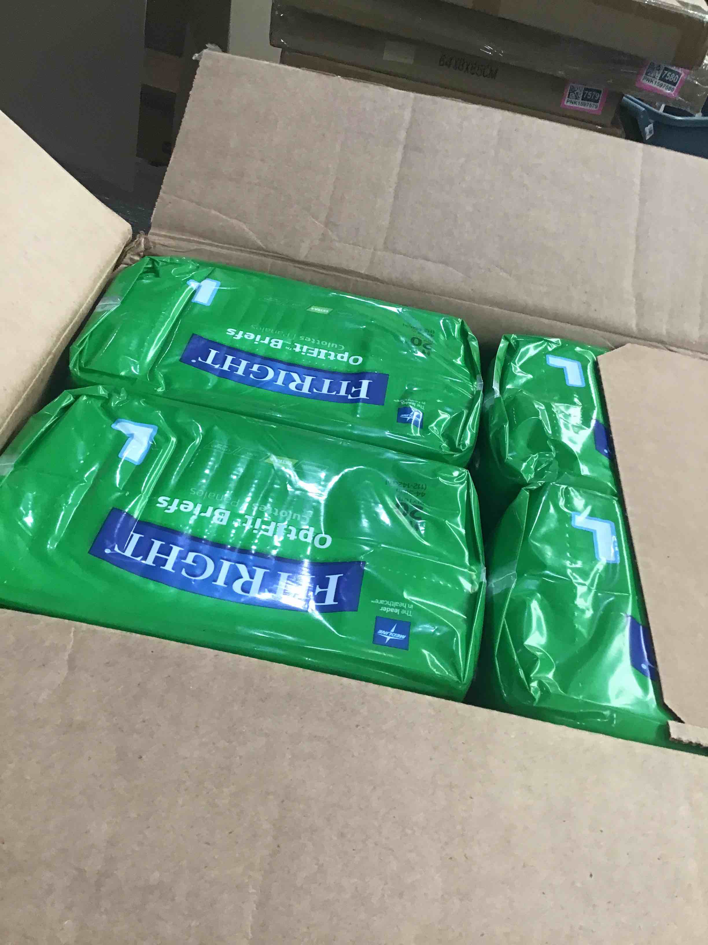 https://s3.amazonaws.com/lotting-images-prod/bidfta/PNK1597592_1751314169662.jpeg