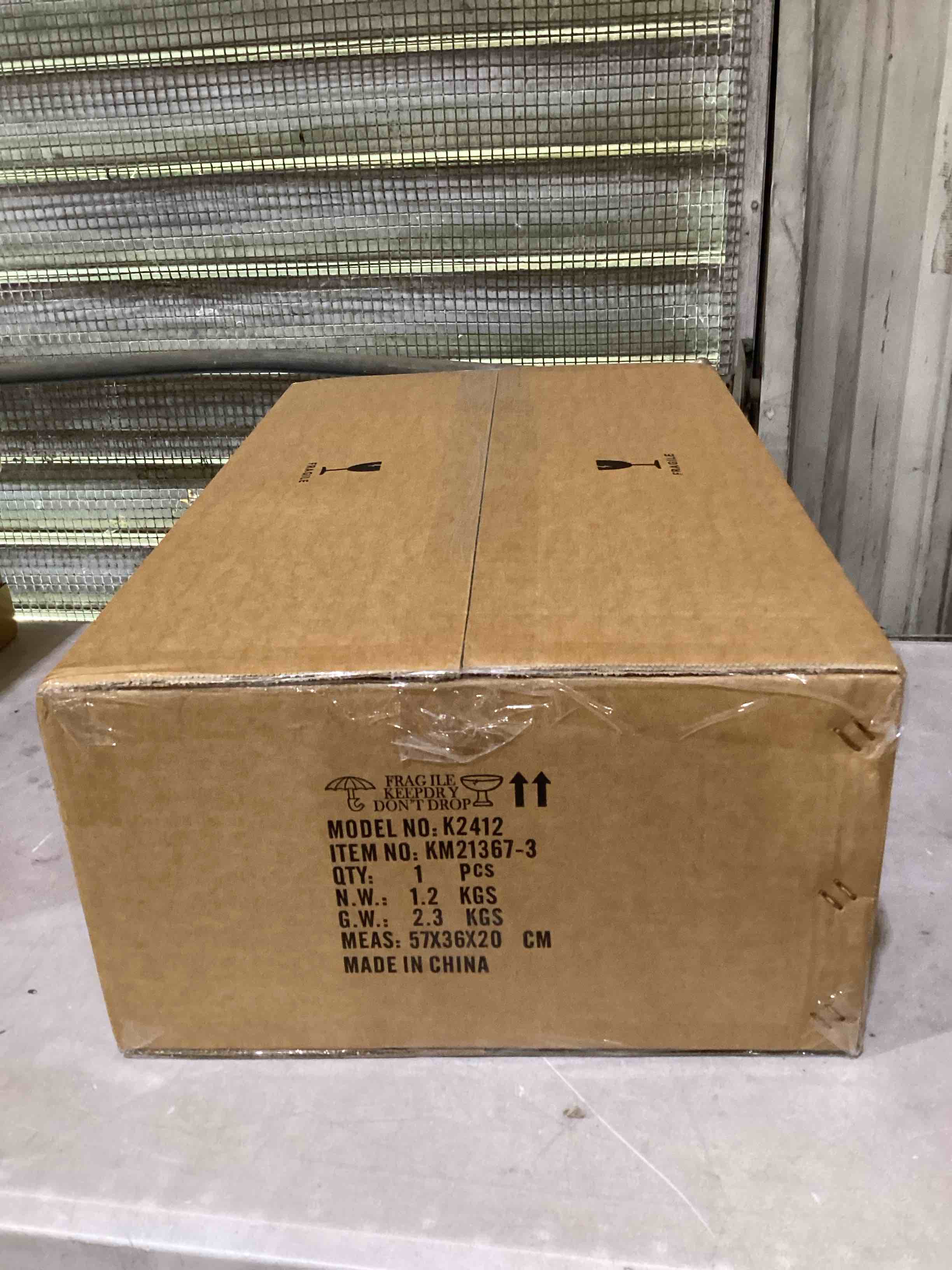 https://s3.amazonaws.com/lotting-images-prod/bidfta/PNK1597751_1752260531628.jpeg