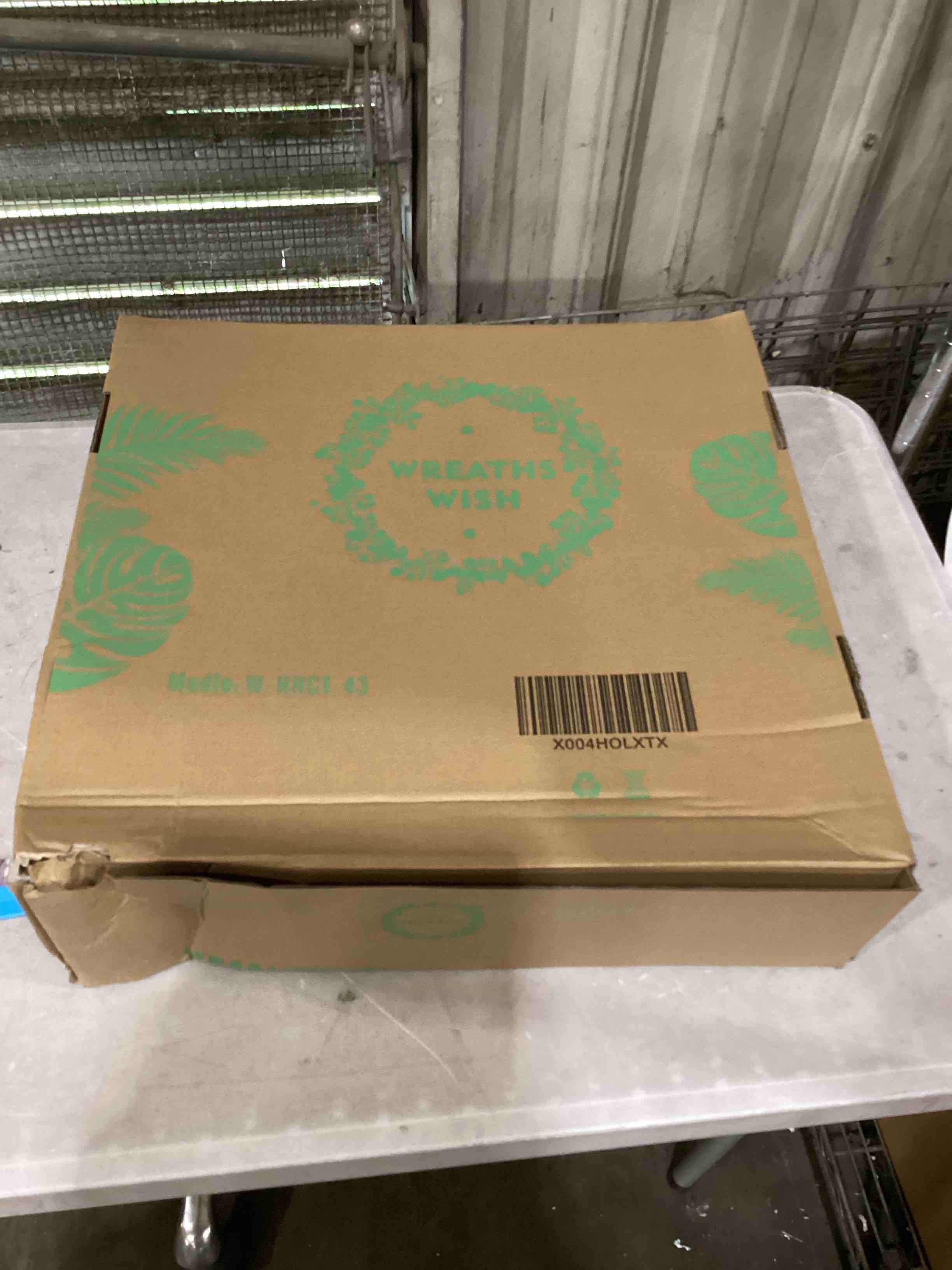 https://s3.amazonaws.com/lotting-images-prod/bidfta/PNK1597798_1752603732208.jpeg