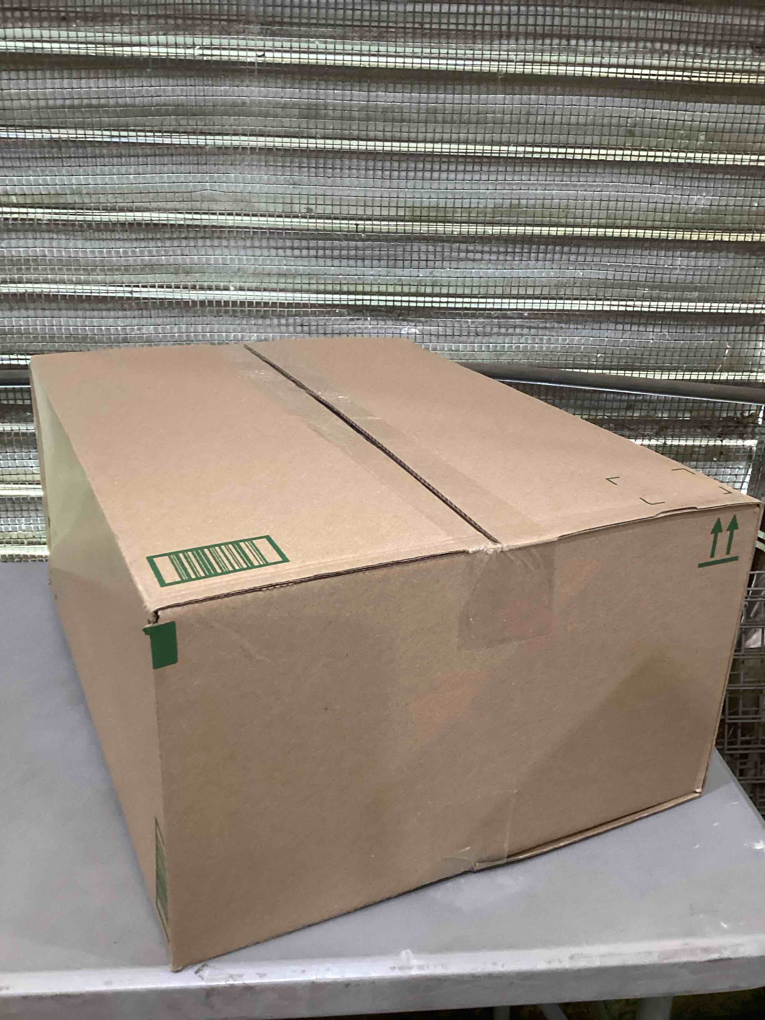 https://s3.amazonaws.com/lotting-images-prod/bidfta/PNK1601647_1746128949320.jpeg