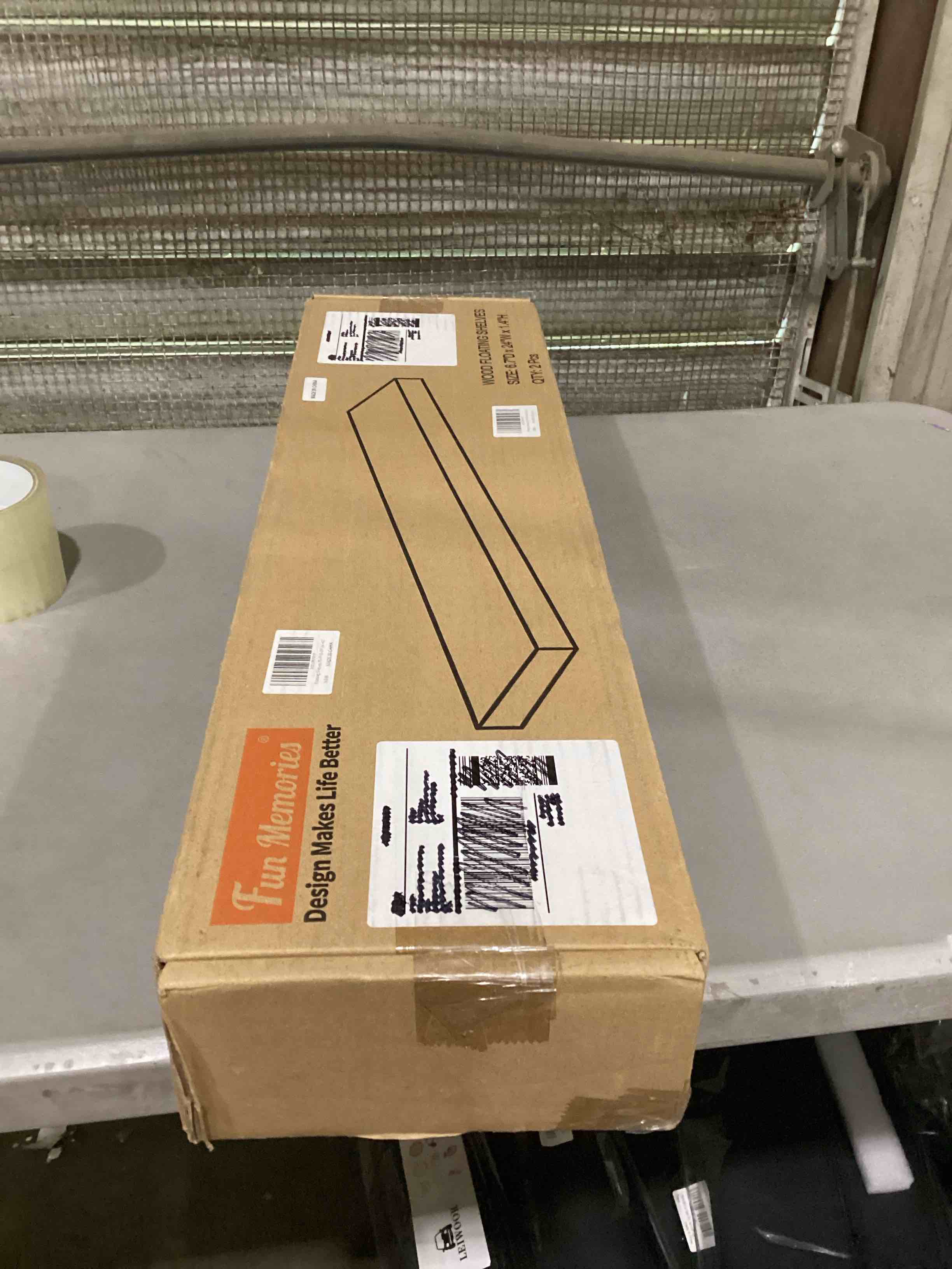 https://s3.amazonaws.com/lotting-images-prod/bidfta/PNK1602289_1747069899518.jpeg