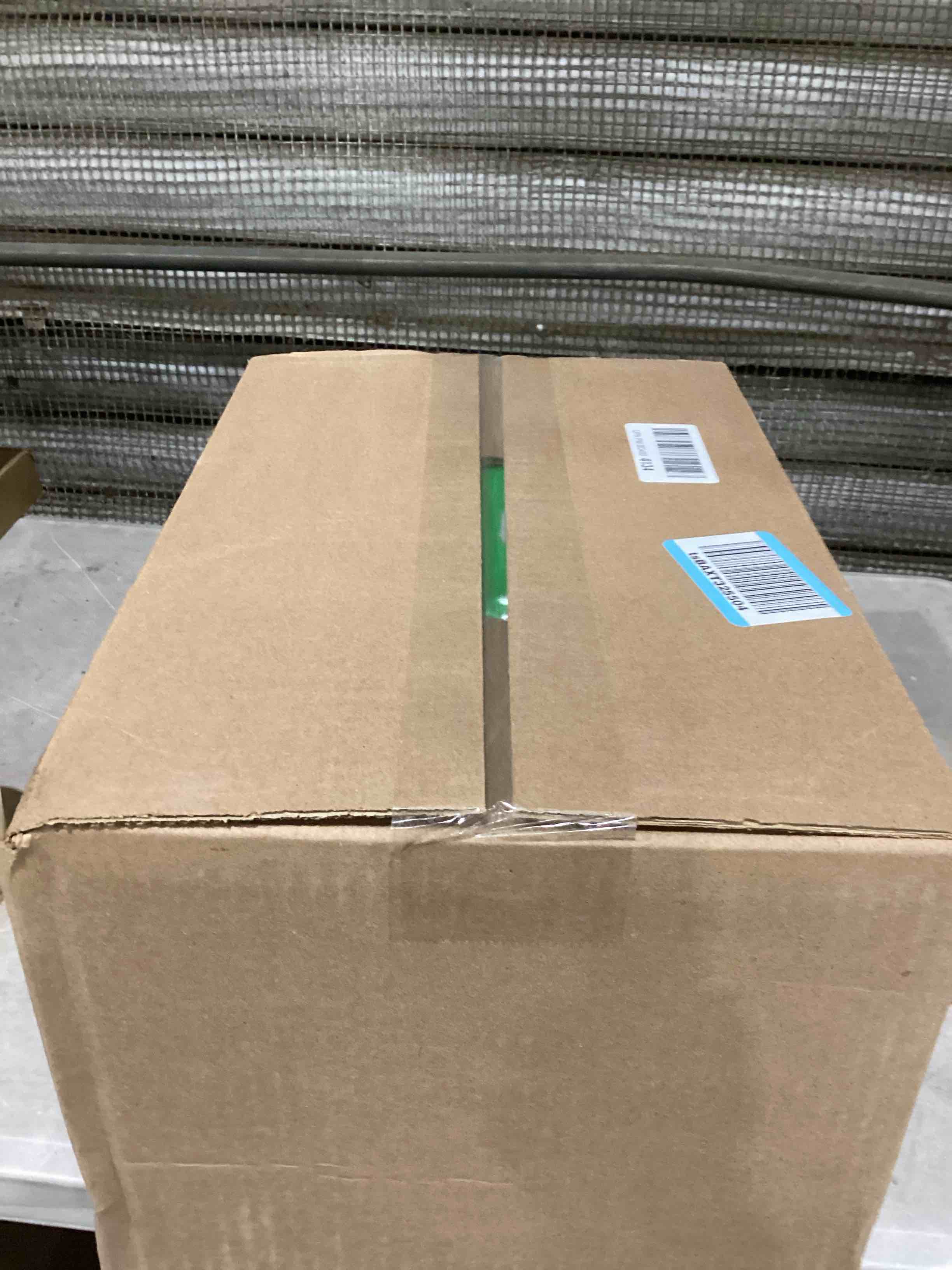https://s3.amazonaws.com/lotting-images-prod/bidfta/PNK1605204_1743604503969.jpeg