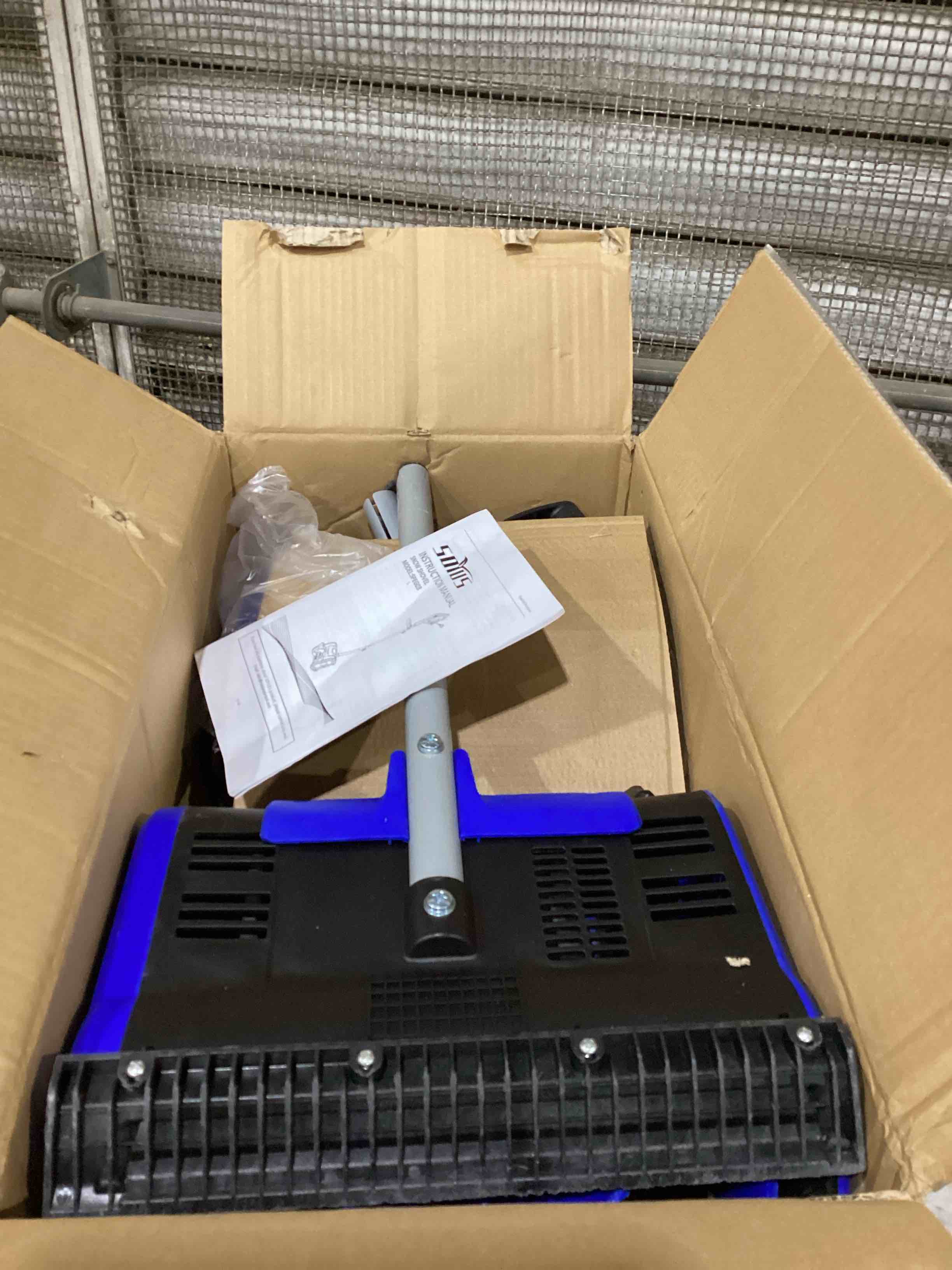 https://s3.amazonaws.com/lotting-images-prod/bidfta/PNK1605255_1743684414988.jpeg