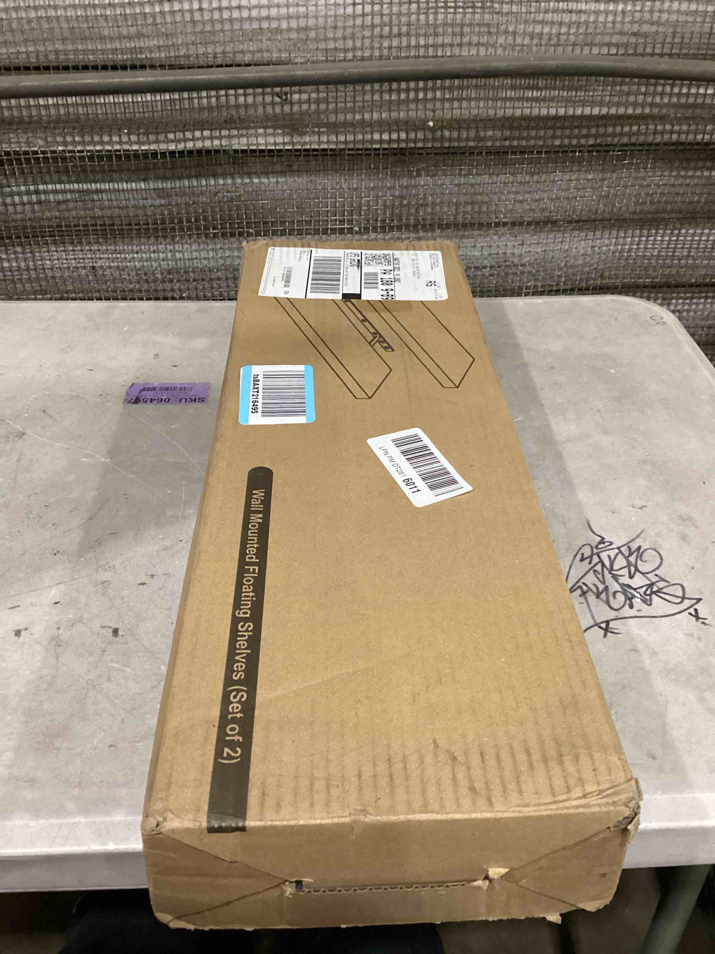 https://s3.amazonaws.com/lotting-images-prod/bidfta/PNK1605485_1744045049042.jpeg