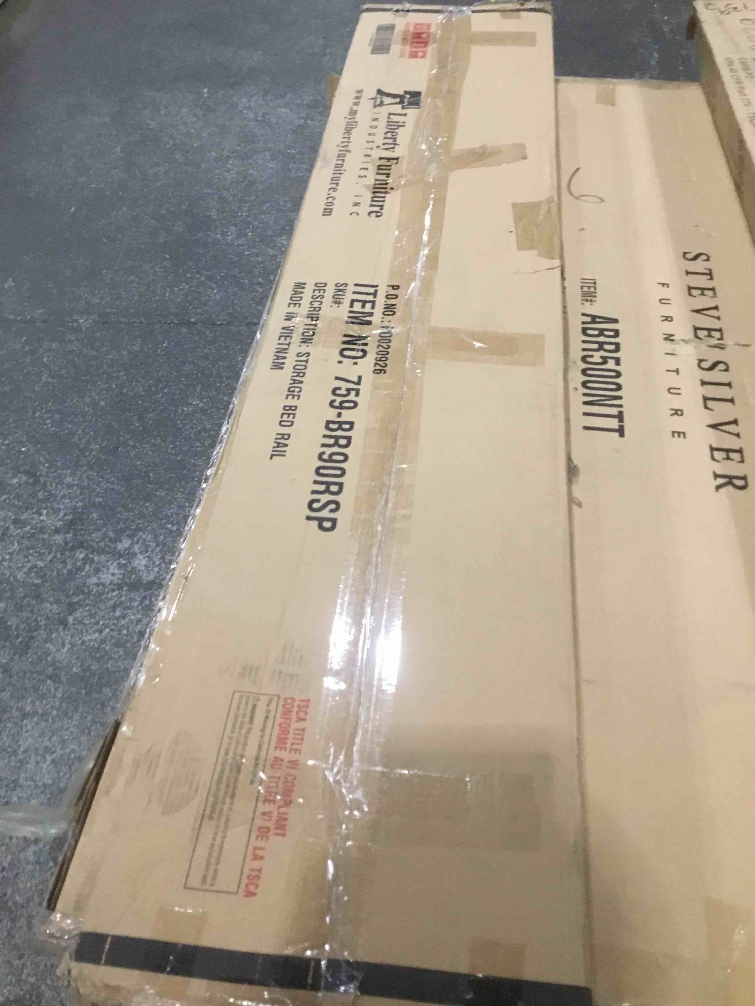 https://s3.amazonaws.com/lotting-images-prod/bidfta/PNK1606016_1752168219924.jpeg