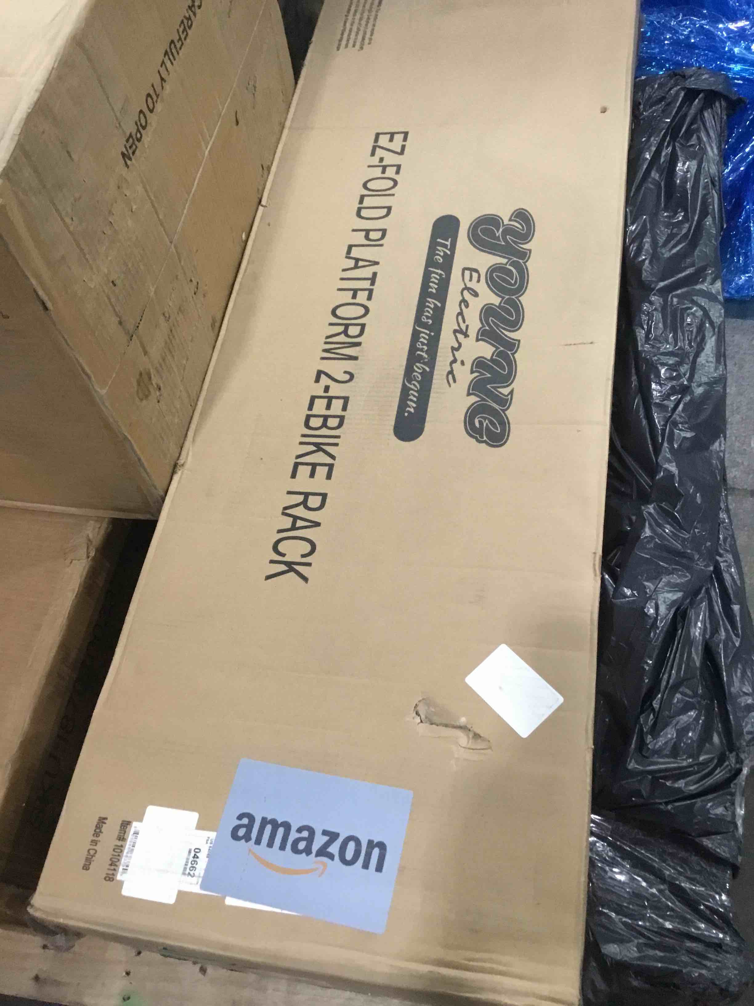 https://s3.amazonaws.com/lotting-images-prod/bidfta/PNK1606048_1752257393218.jpeg