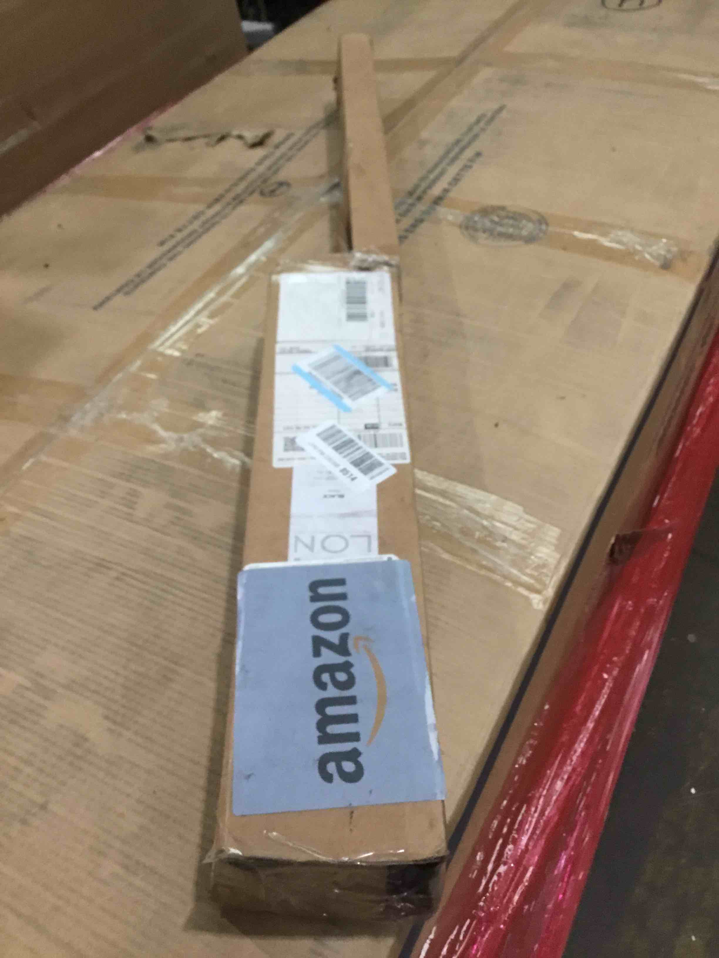 https://s3.amazonaws.com/lotting-images-prod/bidfta/PNK1606189_1752678591889.jpeg