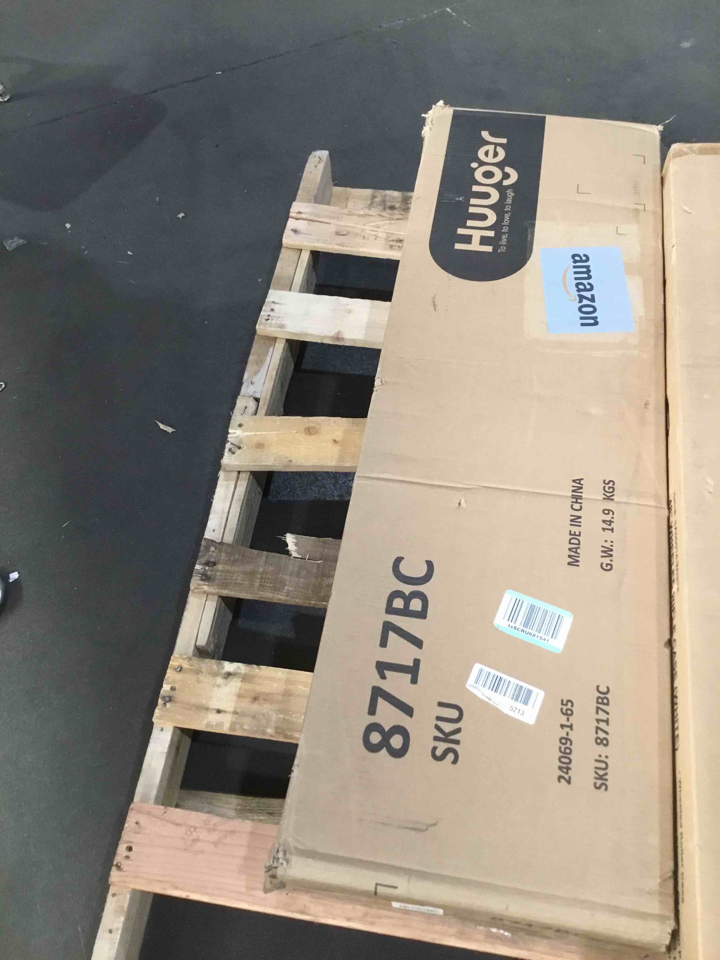 https://s3.amazonaws.com/lotting-images-prod/bidfta/PNK1606239_1752699087781.jpeg