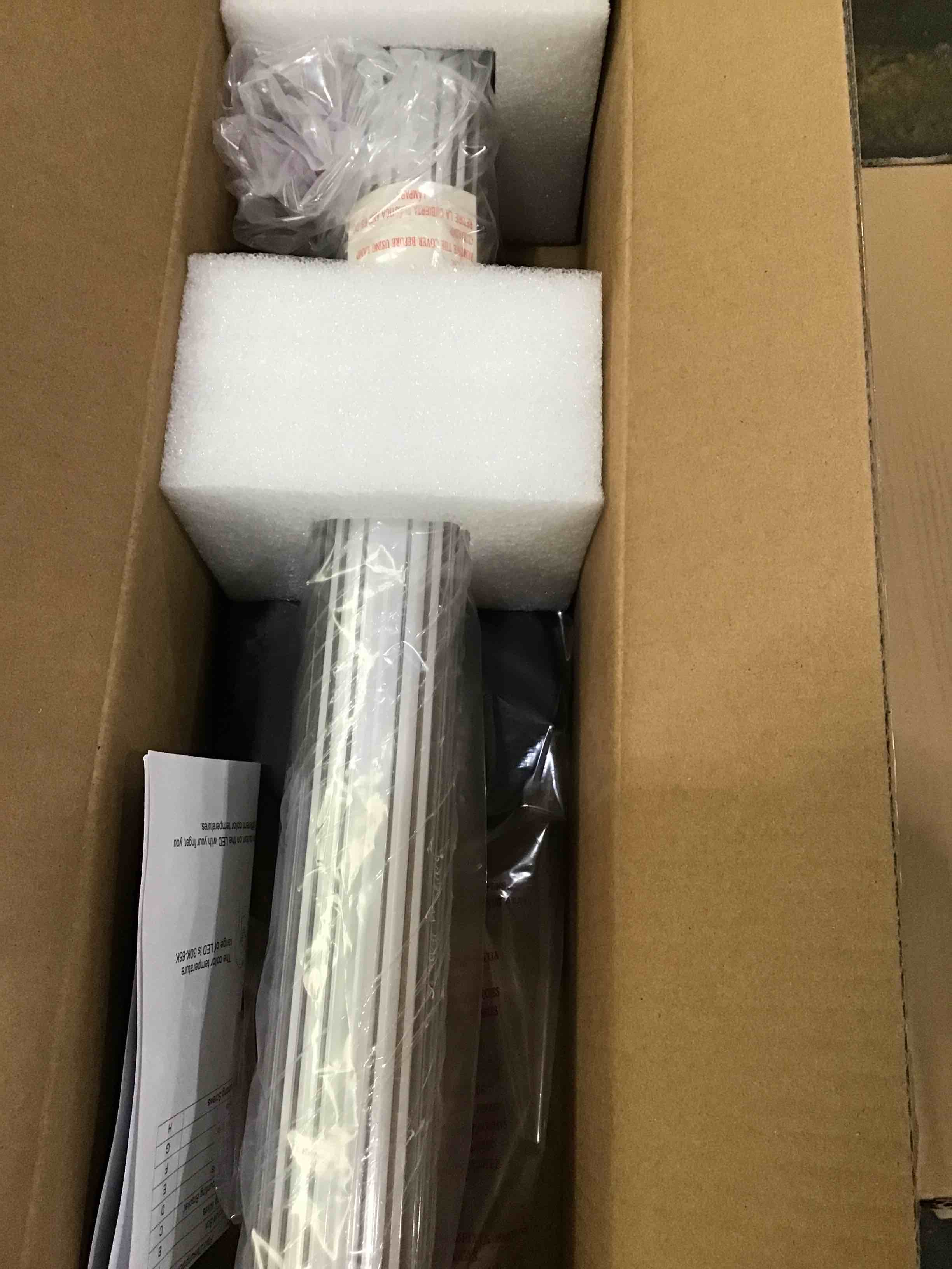 https://s3.amazonaws.com/lotting-images-prod/bidfta/PNK1609253_1745953674077.jpeg