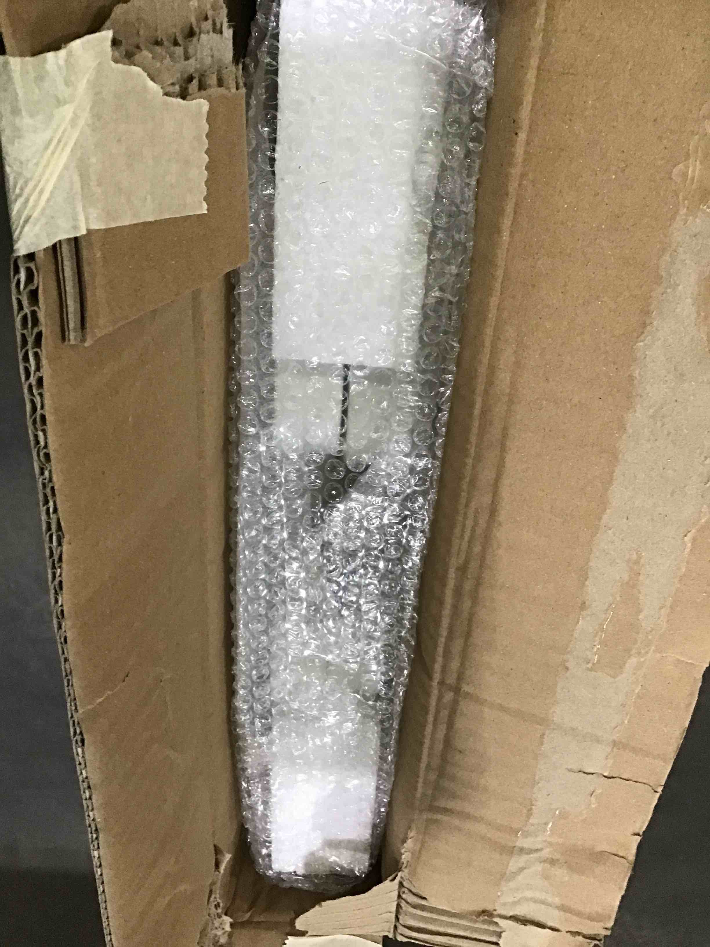 https://s3.amazonaws.com/lotting-images-prod/bidfta/PNK1609263_1745955010721.jpeg