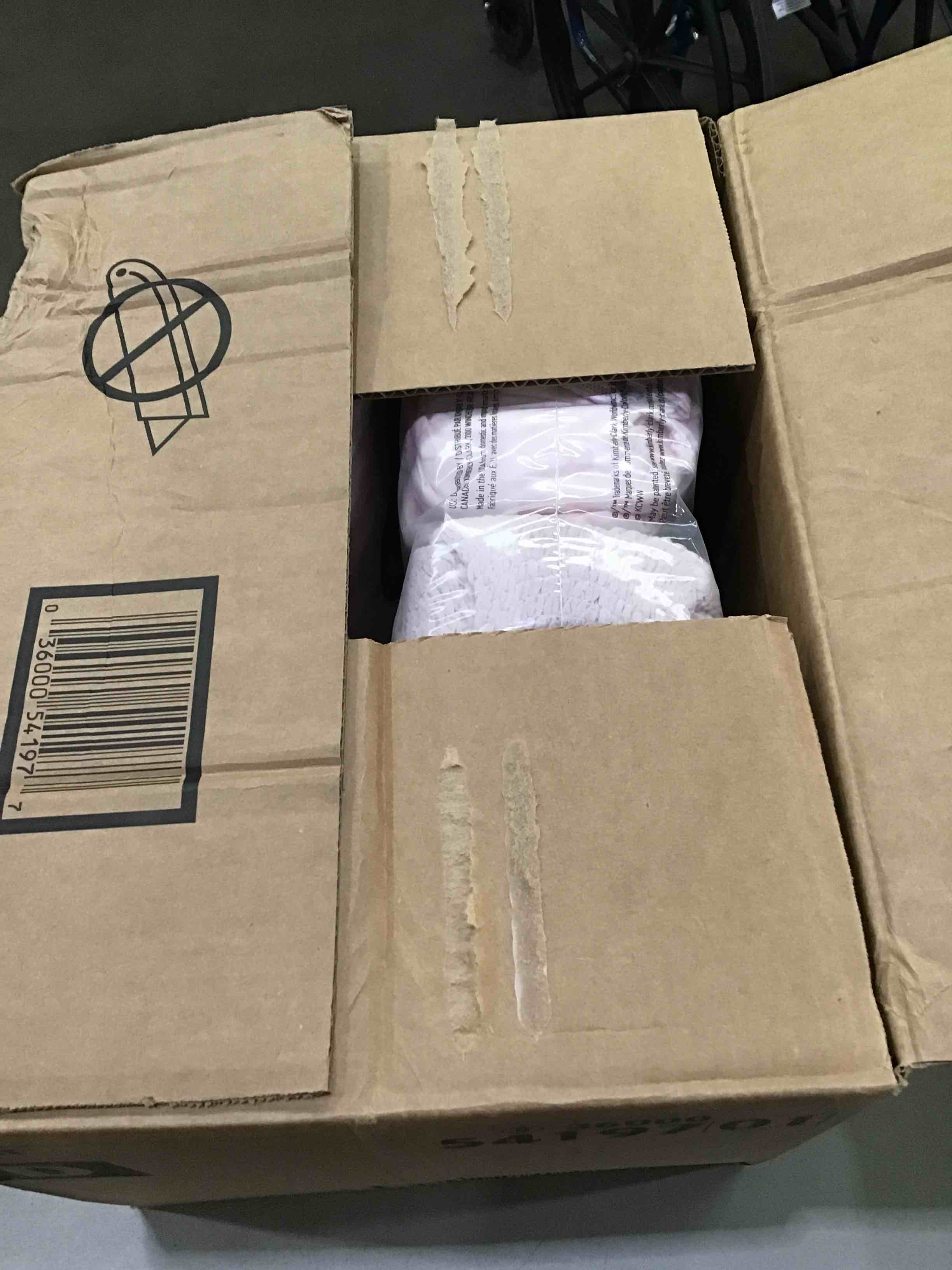 https://s3.amazonaws.com/lotting-images-prod/bidfta/PNK1611286_1746812132387.jpeg
