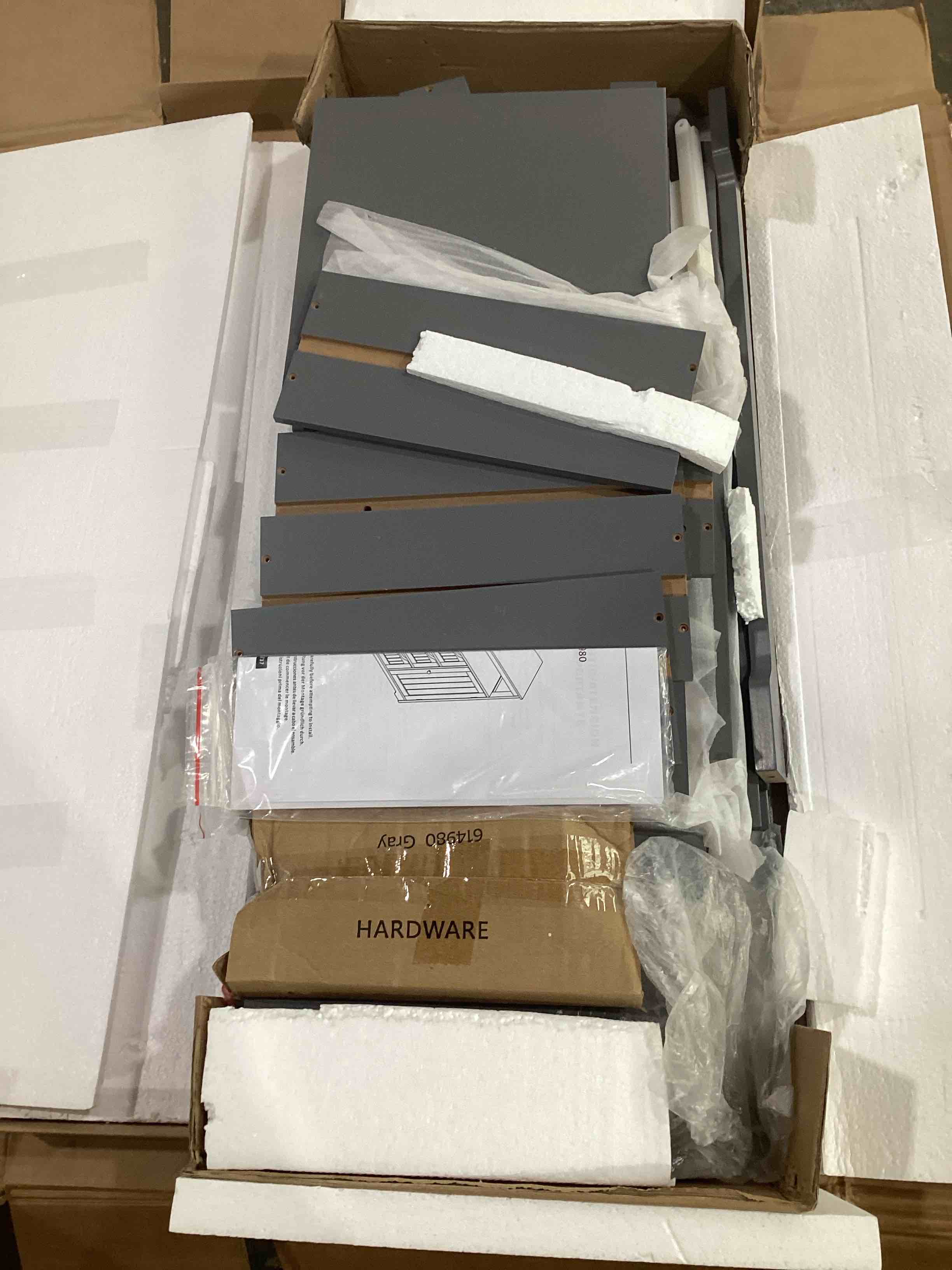 https://s3.amazonaws.com/lotting-images-prod/bidfta/PNK1624086_1750778948184.jpeg