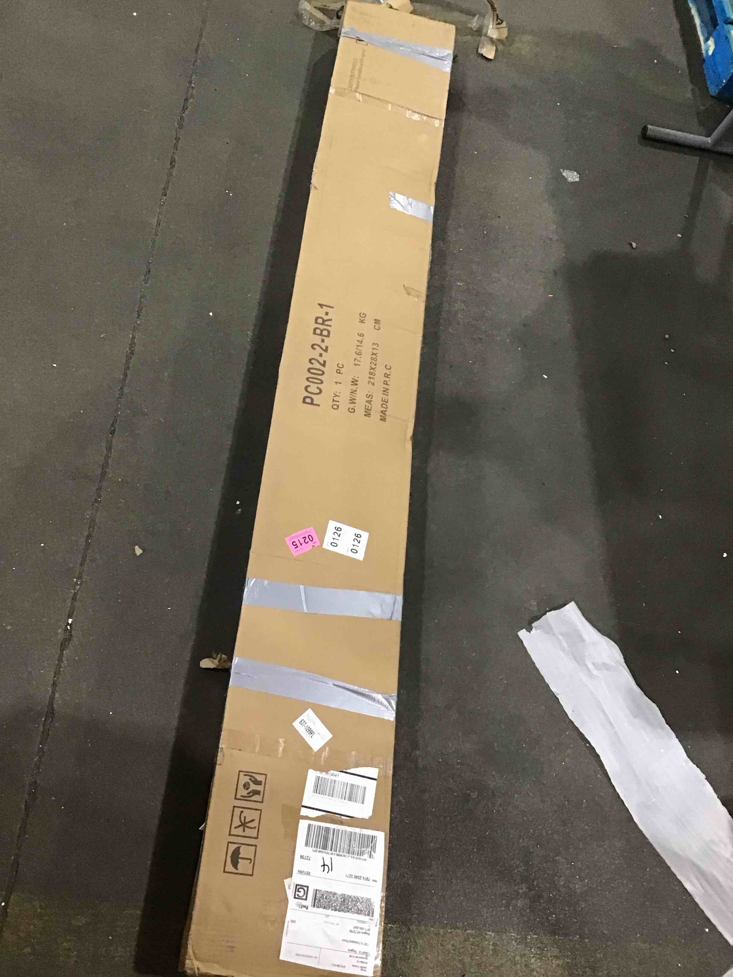 https://s3.amazonaws.com/lotting-images-prod/bidfta/PNK1624172_1750943643337.jpeg