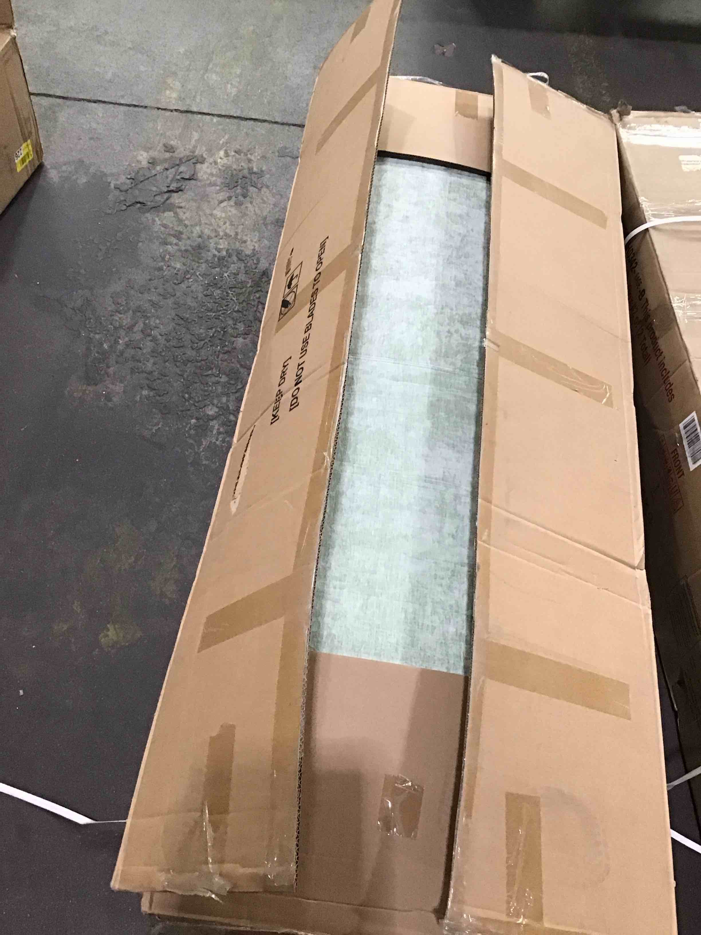 https://s3.amazonaws.com/lotting-images-prod/bidfta/PNK1624366_1751476768476.jpeg