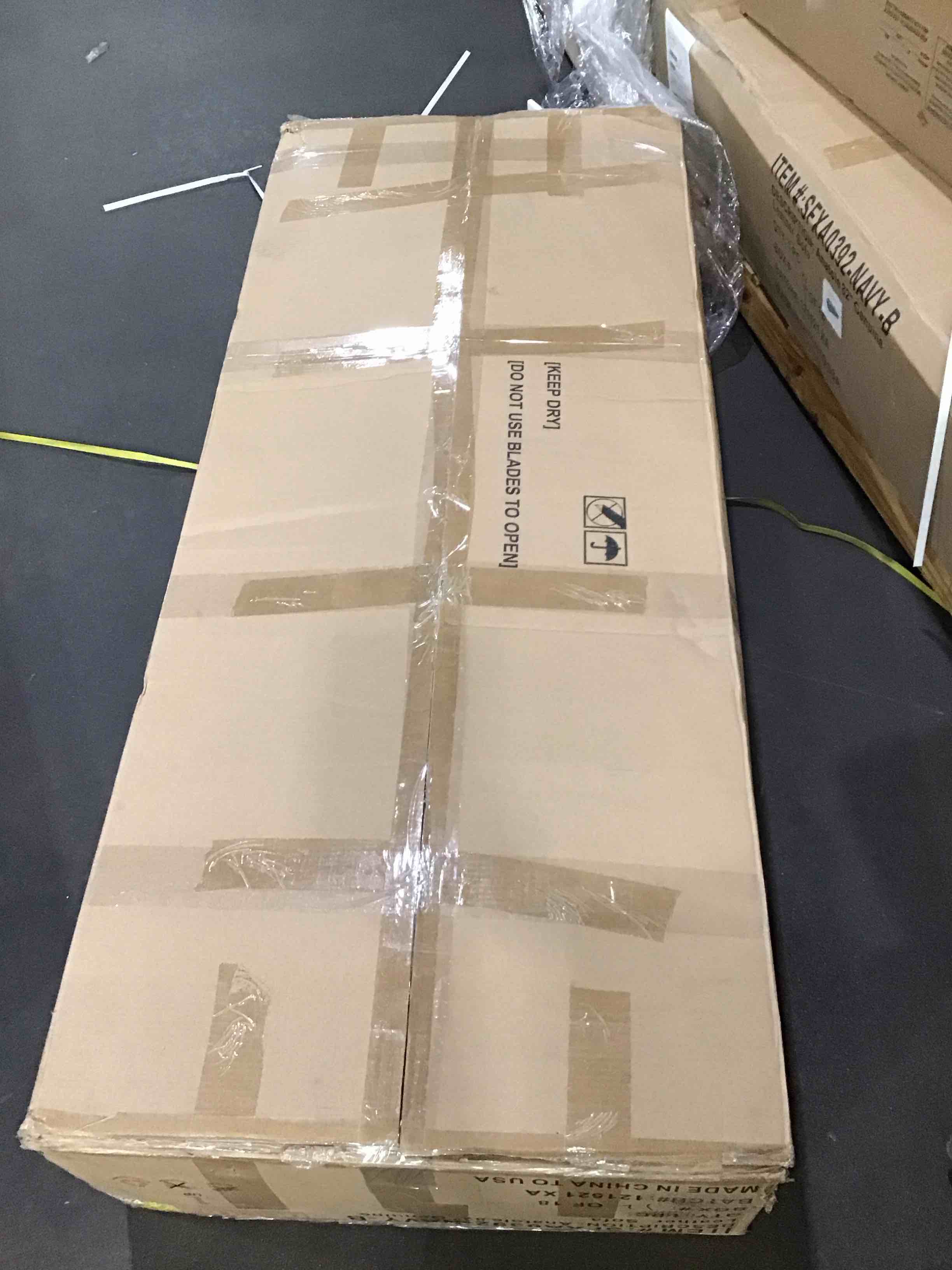 https://s3.amazonaws.com/lotting-images-prod/bidfta/PNK1624367_1751477161153.jpeg