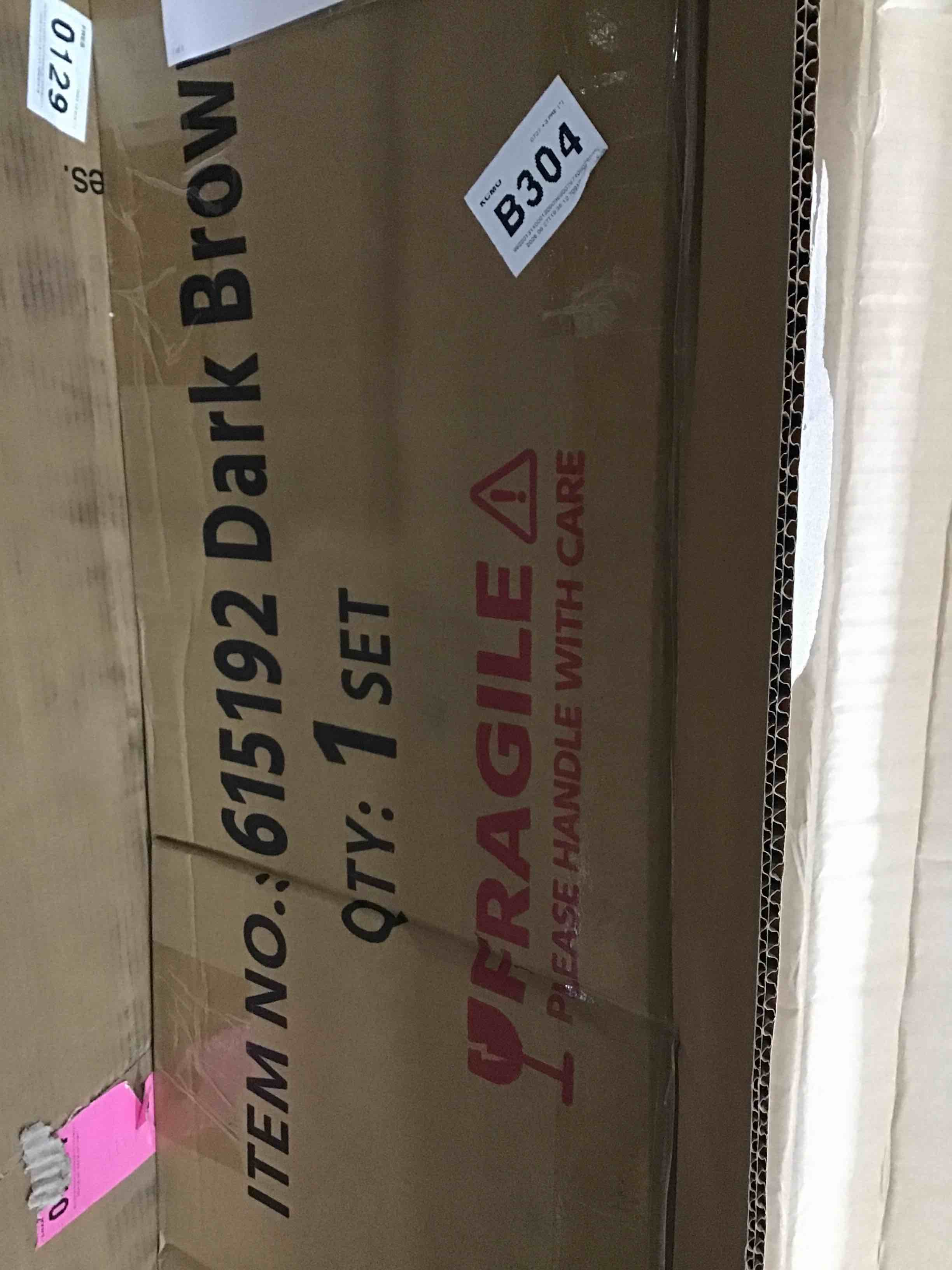 https://s3.amazonaws.com/lotting-images-prod/bidfta/PNK1633020_1752063373151.jpeg