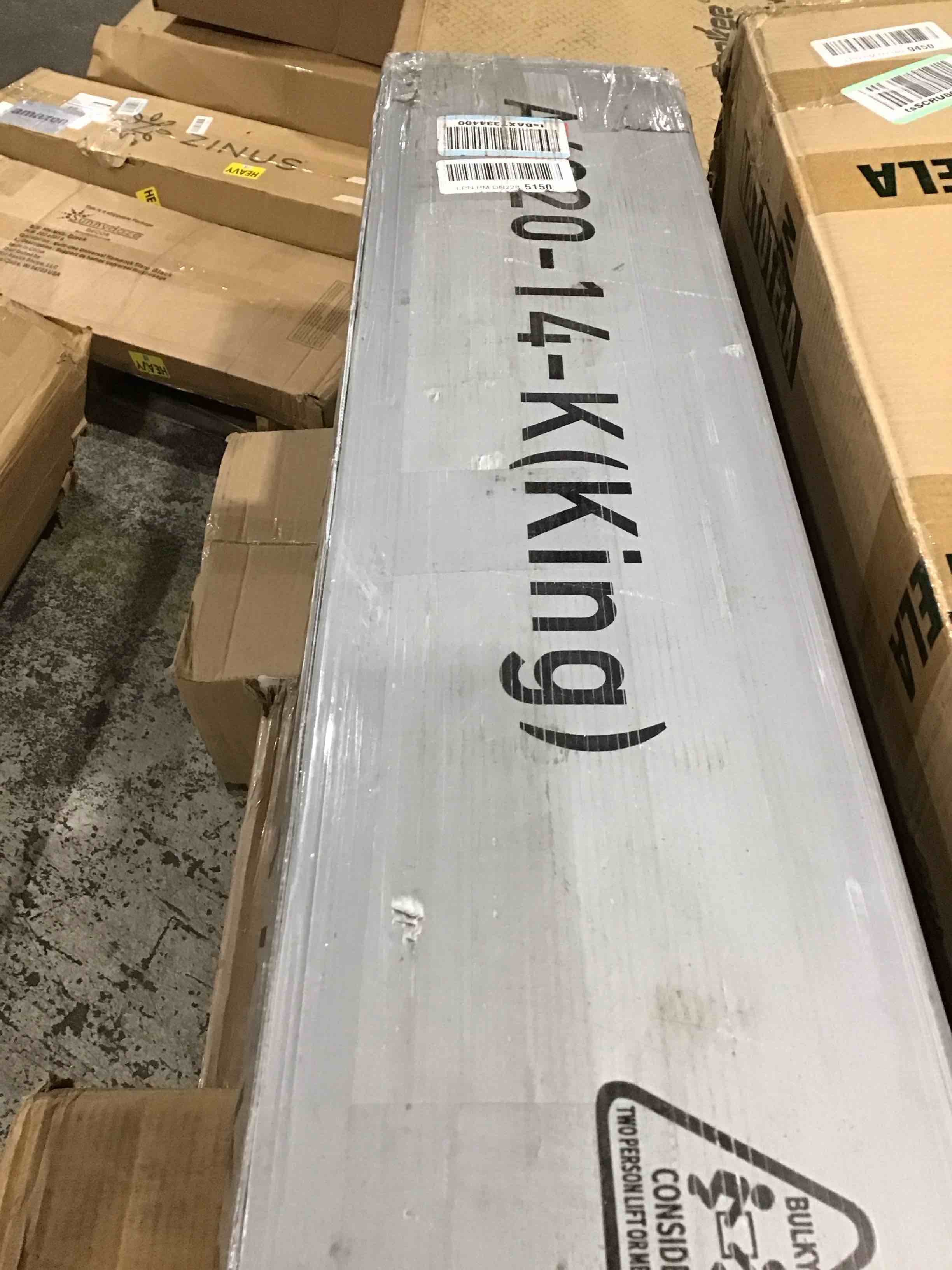 https://s3.amazonaws.com/lotting-images-prod/bidfta/PNK1633294_1752764004817.jpeg