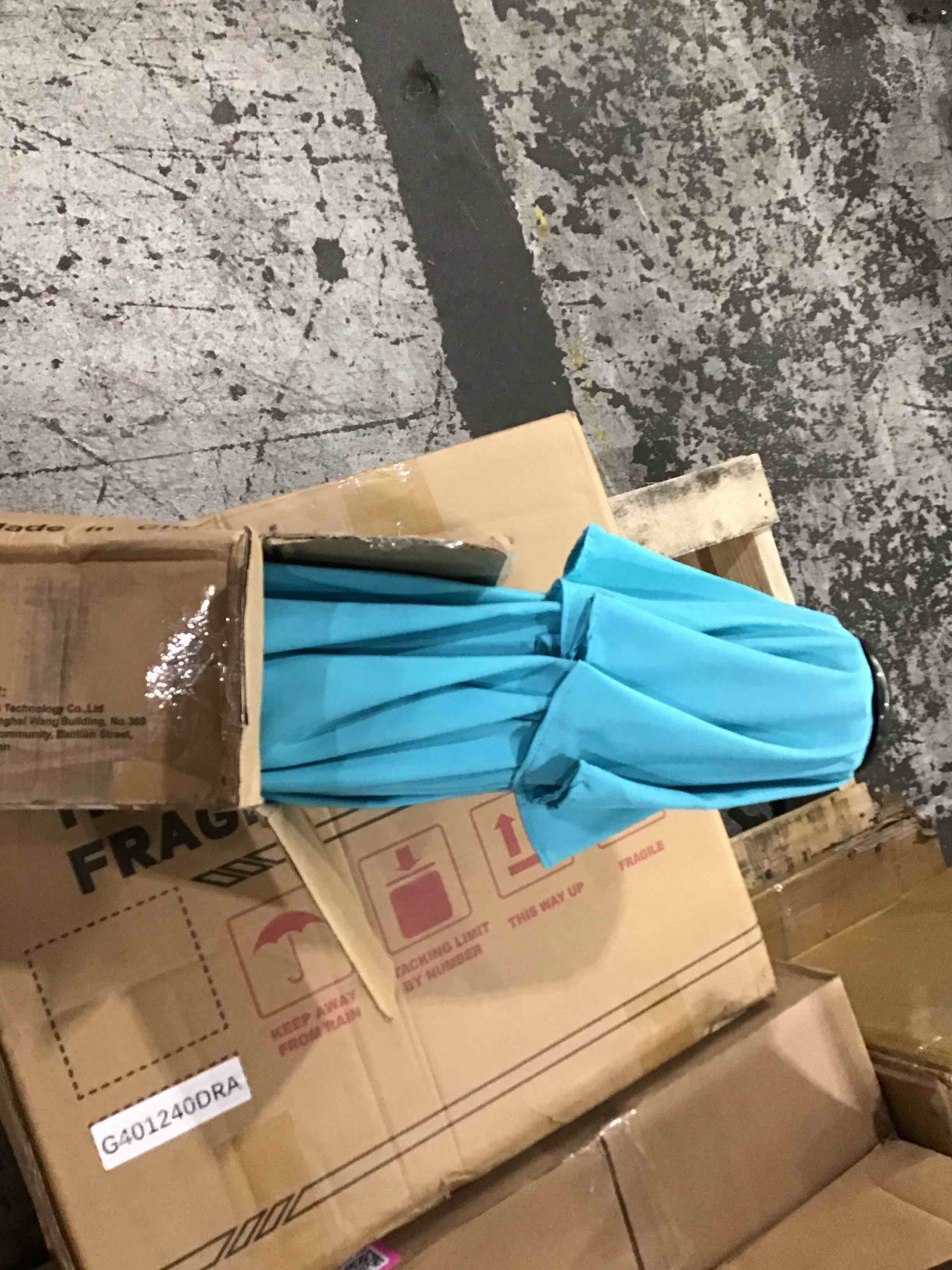 https://s3.amazonaws.com/lotting-images-prod/bidfta/PNK1633371_1752859256458.jpeg