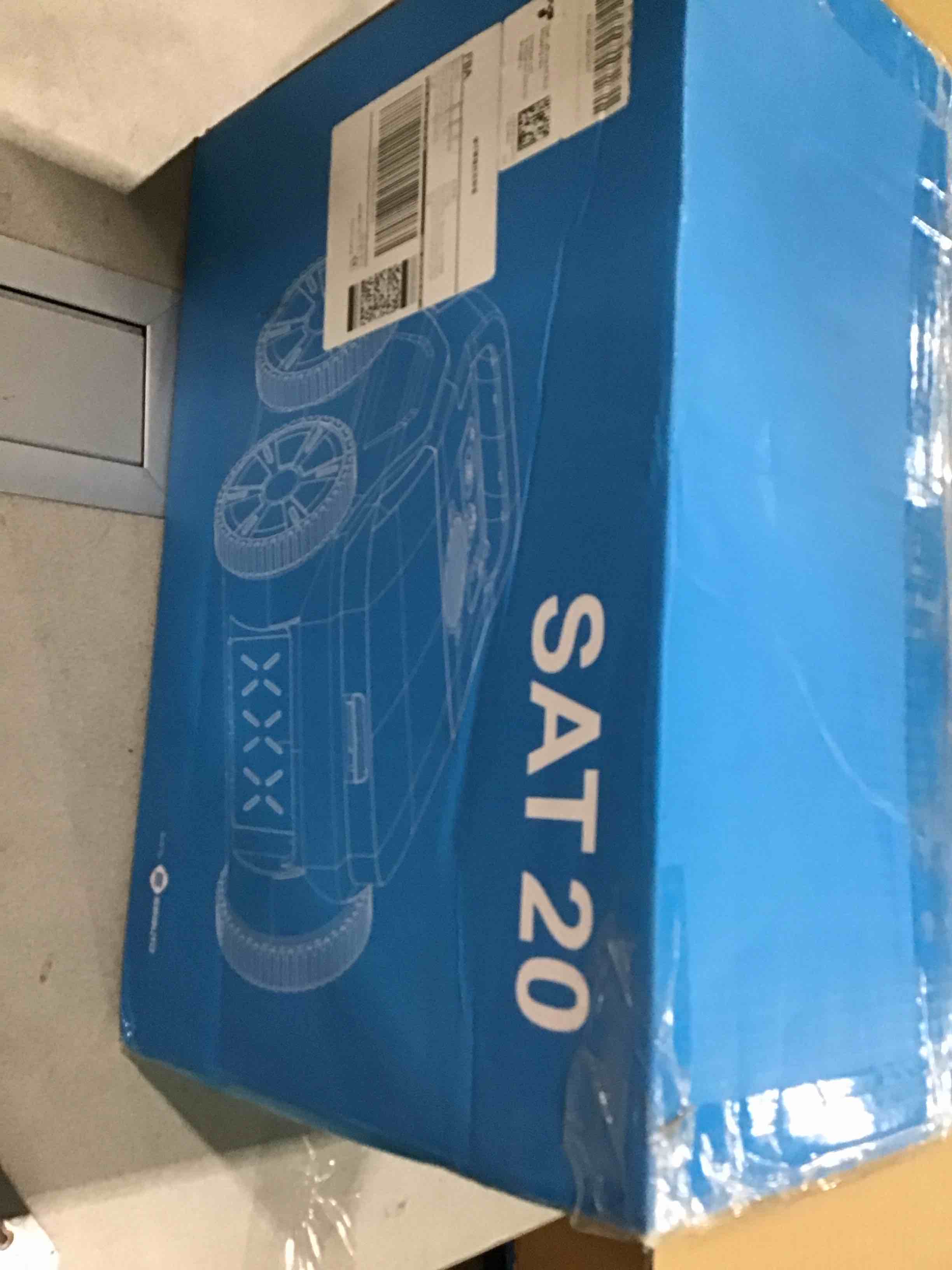 https://s3.amazonaws.com/lotting-images-prod/bidfta/PNK1633440_1753113861311.jpeg