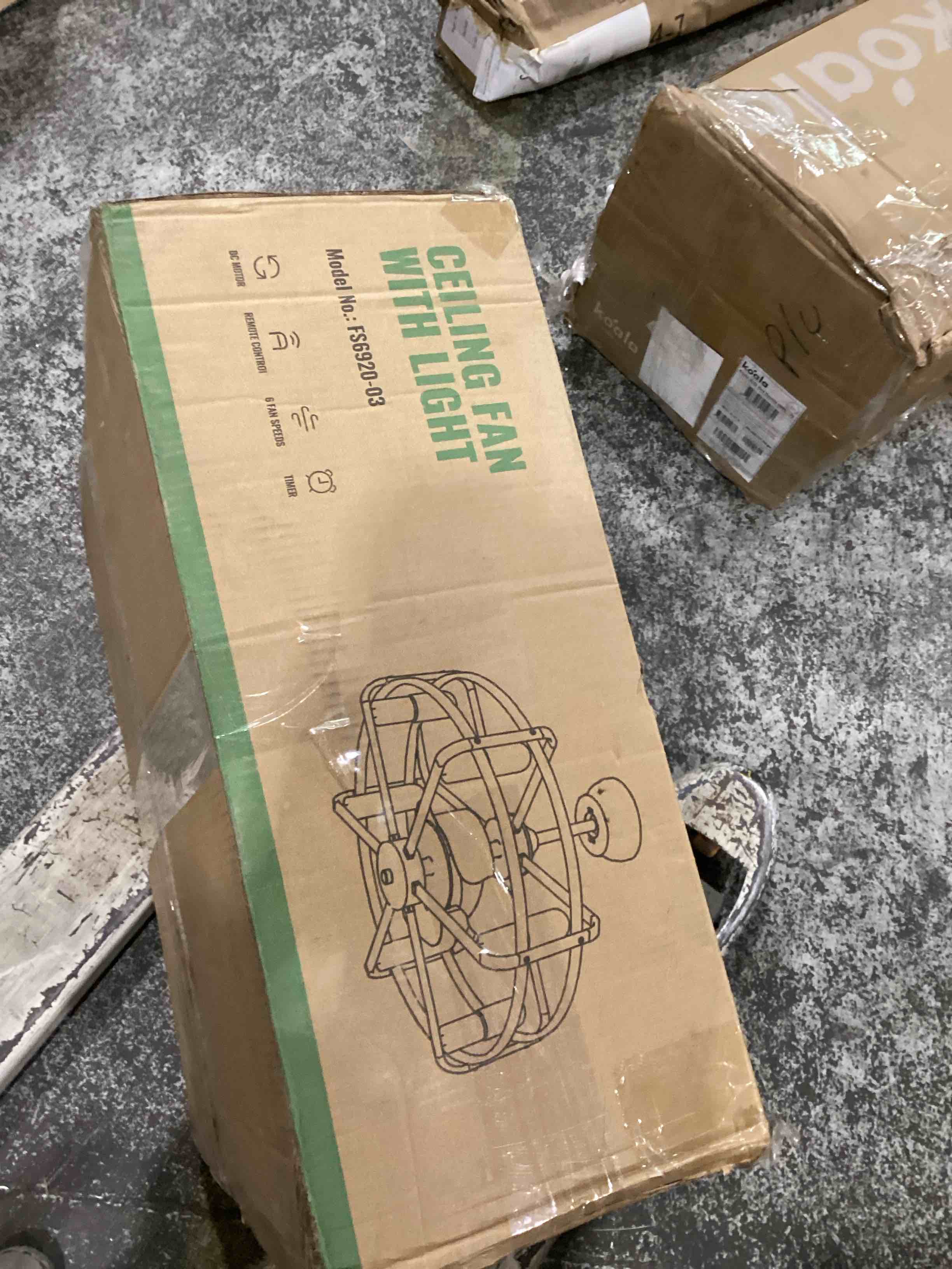 https://s3.amazonaws.com/lotting-images-prod/bidfta/PNK1633585_1753189754588.jpeg
