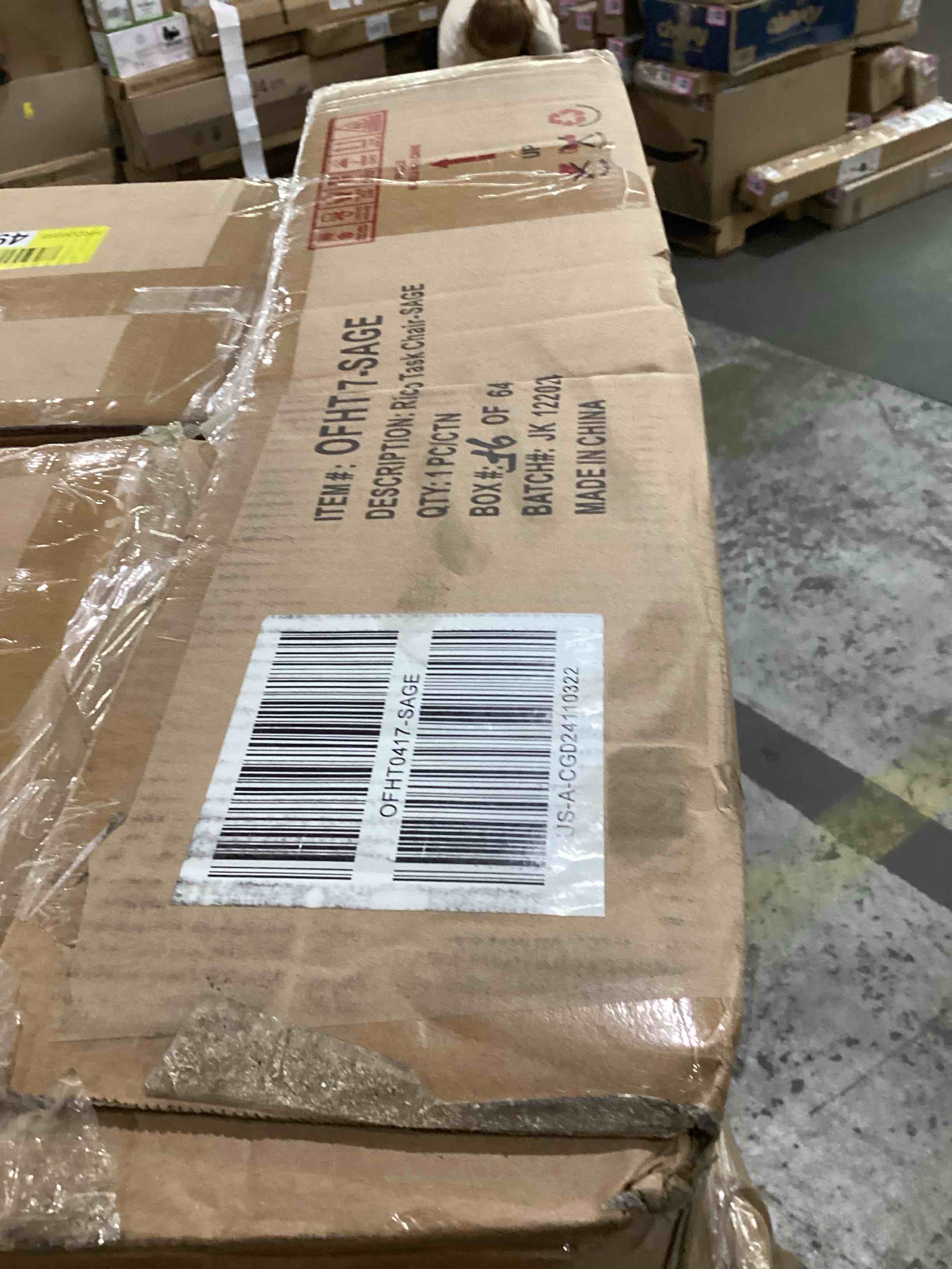 https://s3.amazonaws.com/lotting-images-prod/bidfta/PNK1635127_1755538392154.jpeg