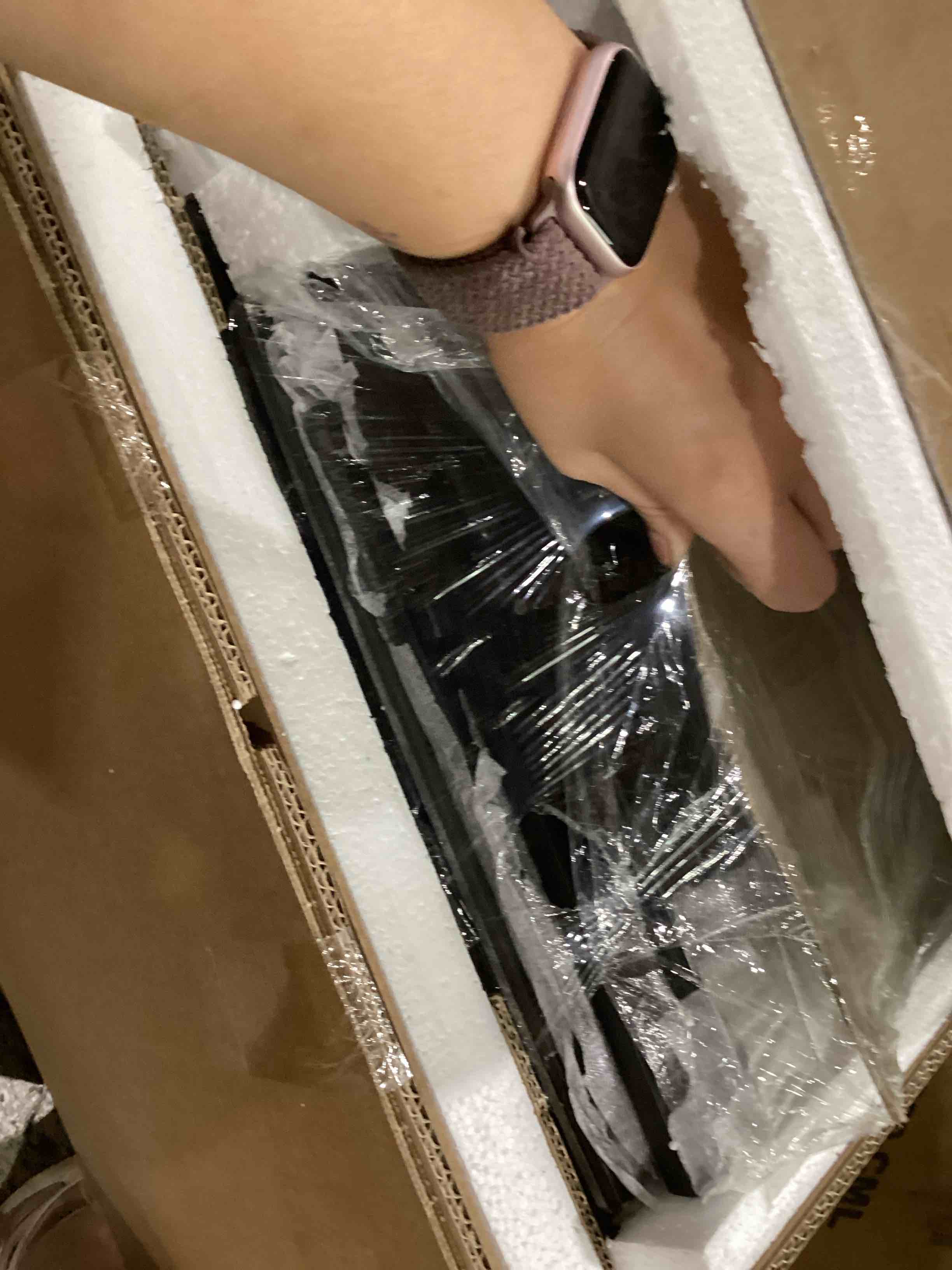 https://s3.amazonaws.com/lotting-images-prod/bidfta/PNK1636059_1755706526314.jpeg