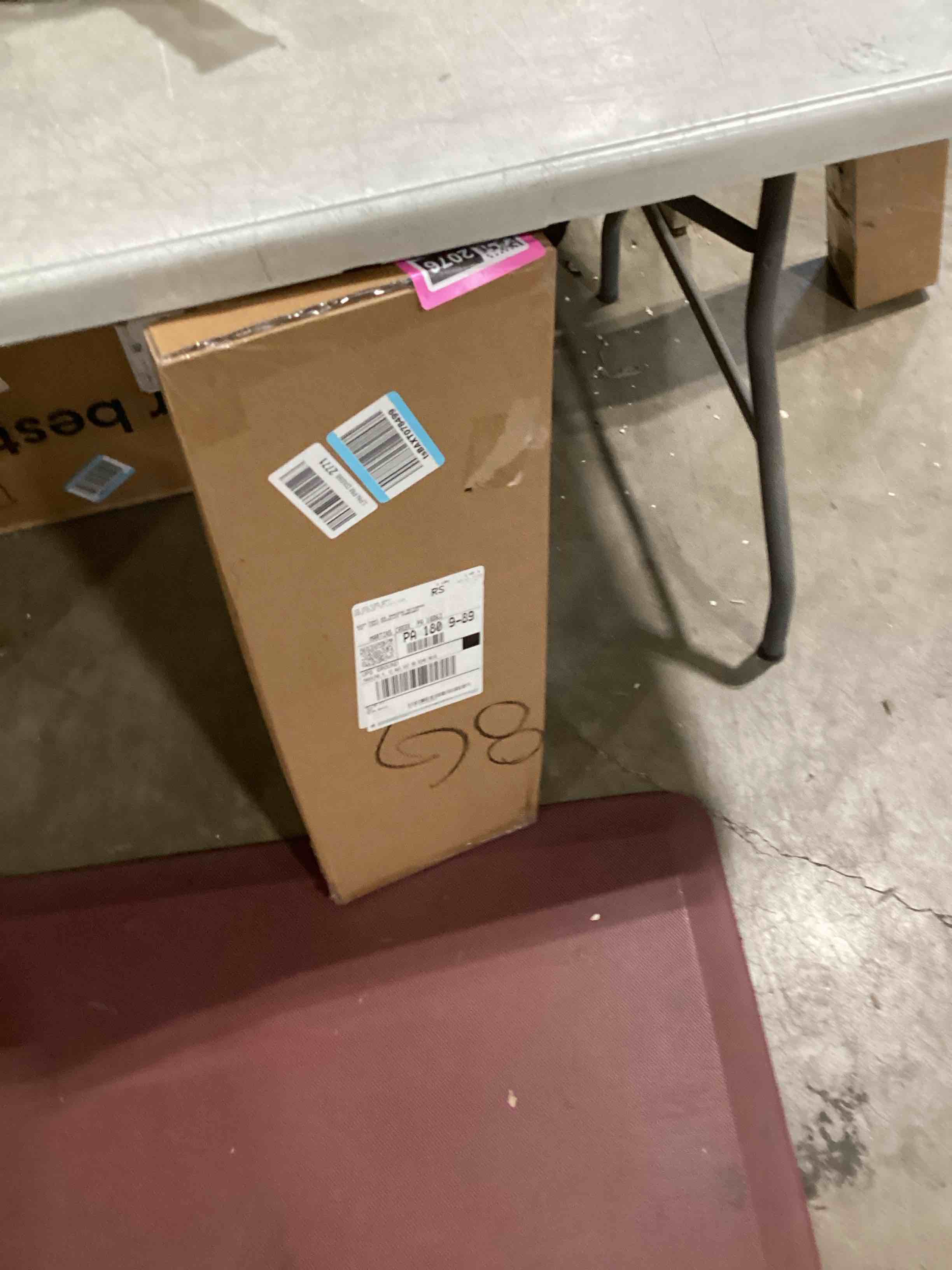 https://s3.amazonaws.com/lotting-images-prod/bidfta/PNK1672076_1747144605506.jpeg
