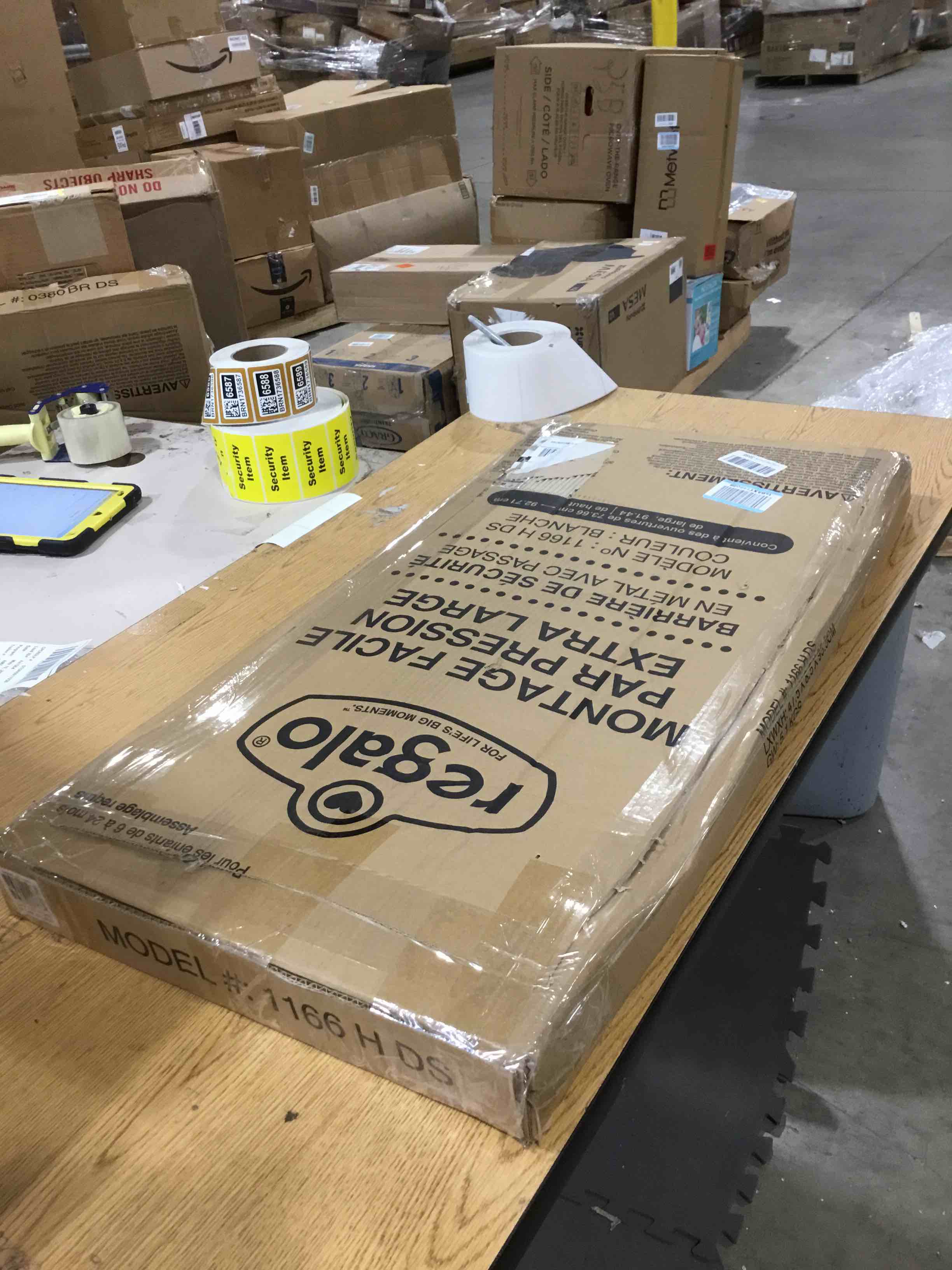 https://s3.amazonaws.com/lotting-images-prod/bidfta/PNK1672486_1747838284764.jpeg
