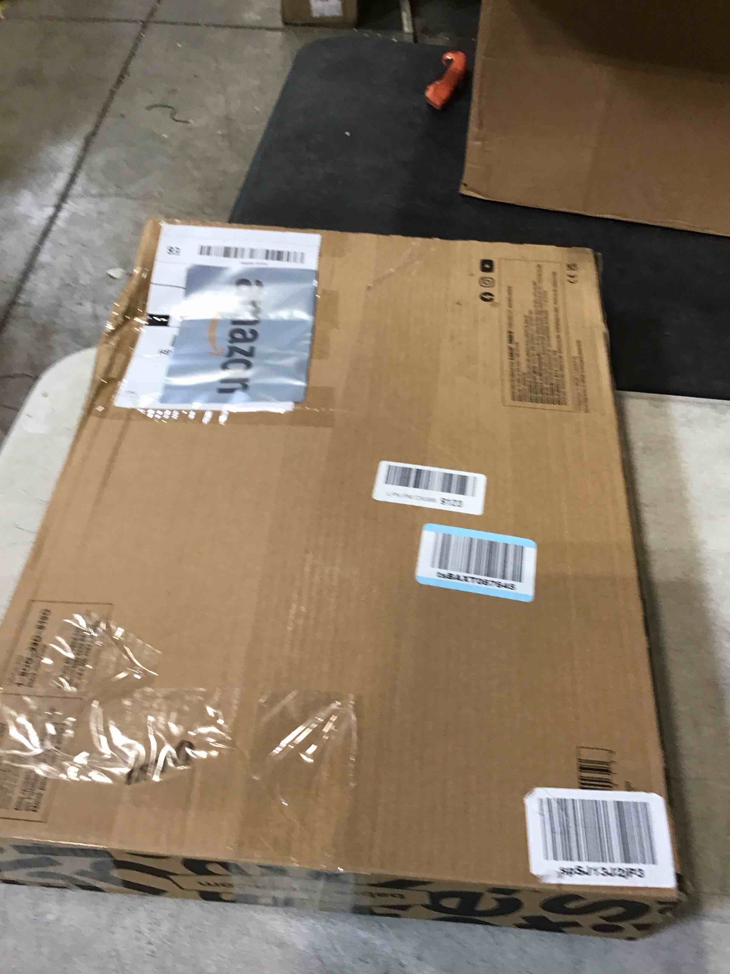 https://s3.amazonaws.com/lotting-images-prod/bidfta/PNK1672873_1748886646966.jpeg