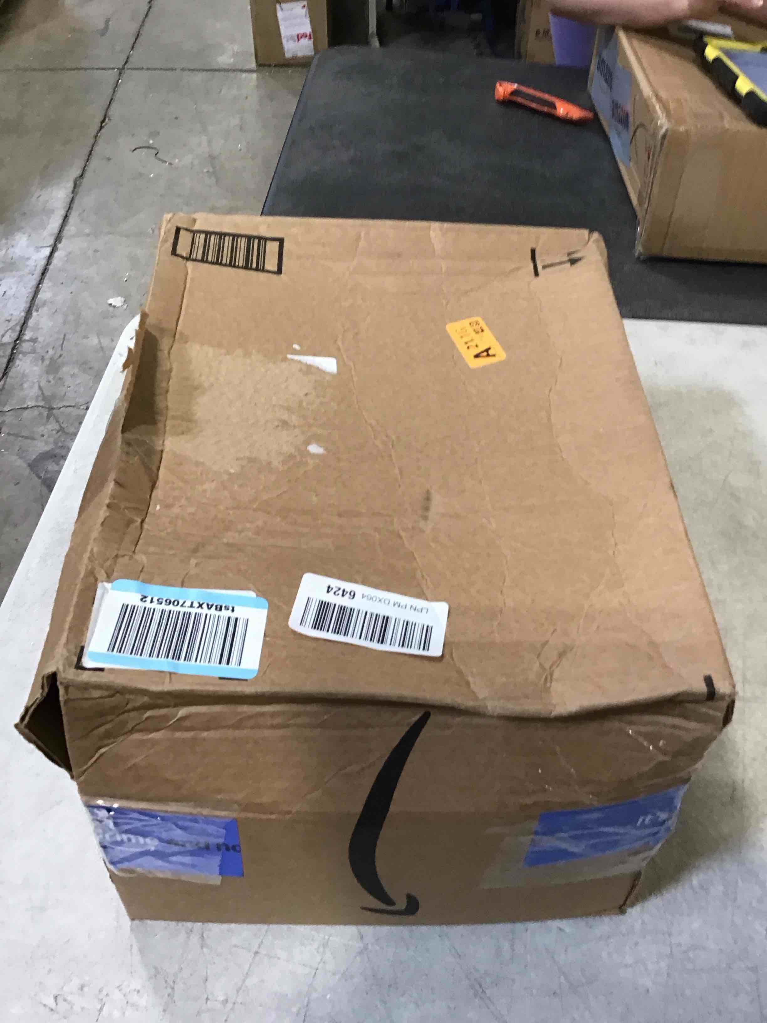 https://s3.amazonaws.com/lotting-images-prod/bidfta/PNK1672875_1748887100189.jpeg