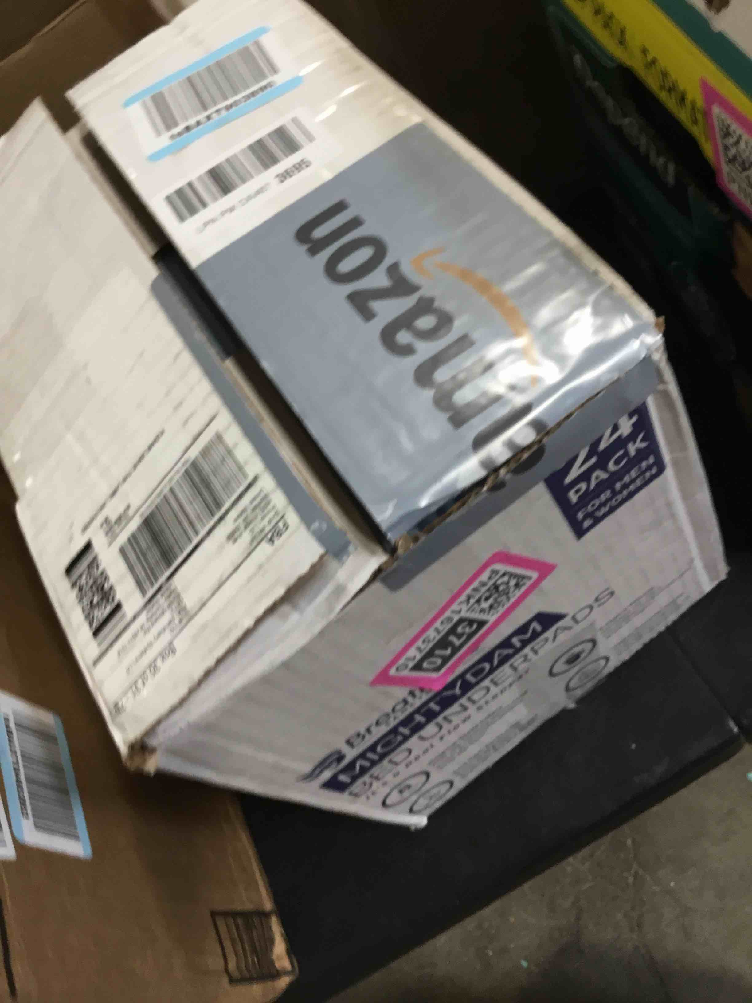 https://s3.amazonaws.com/lotting-images-prod/bidfta/PNK1673710_1749663430446.jpeg