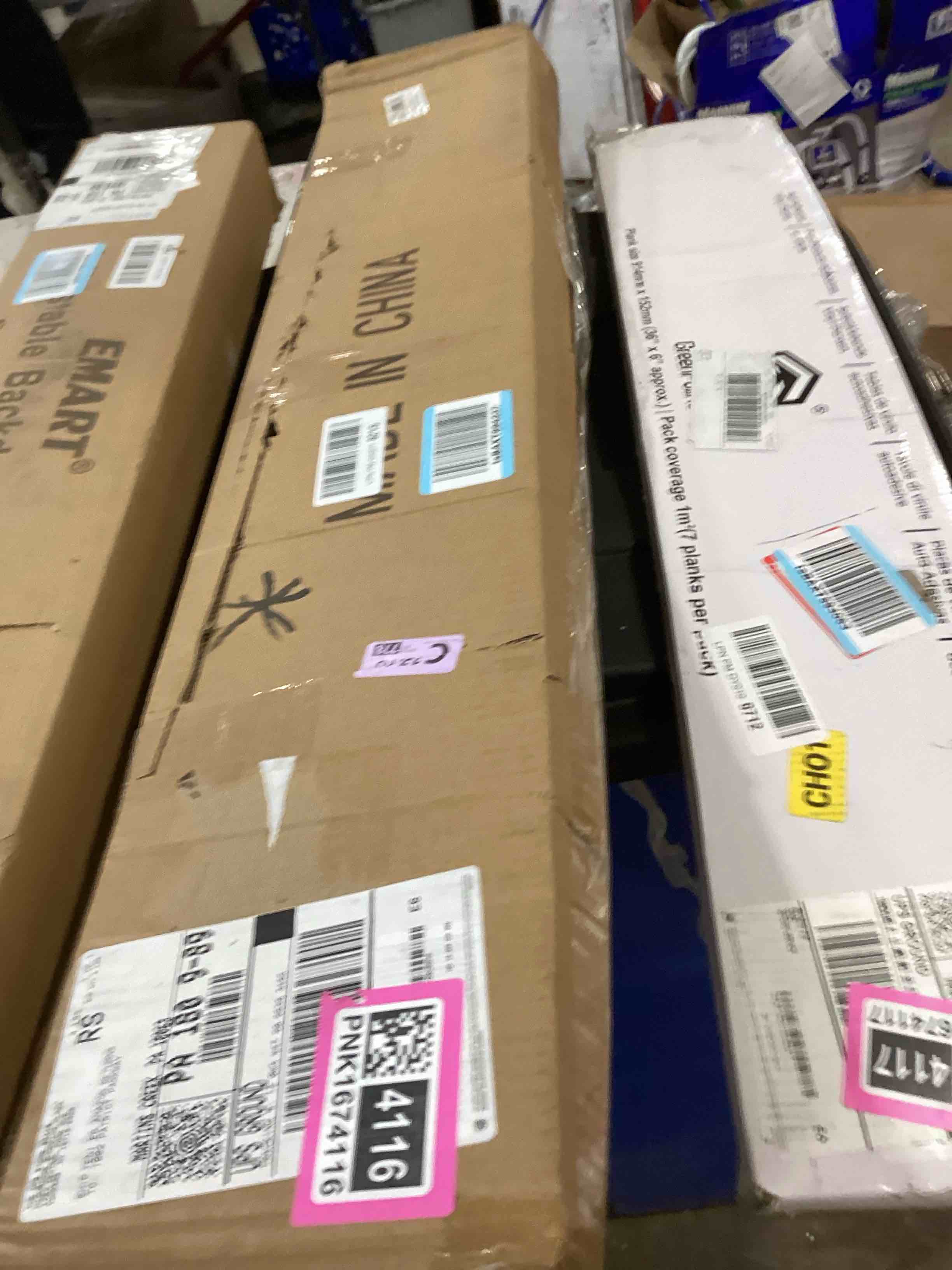 https://s3.amazonaws.com/lotting-images-prod/bidfta/PNK1674116_1749826484404.jpeg