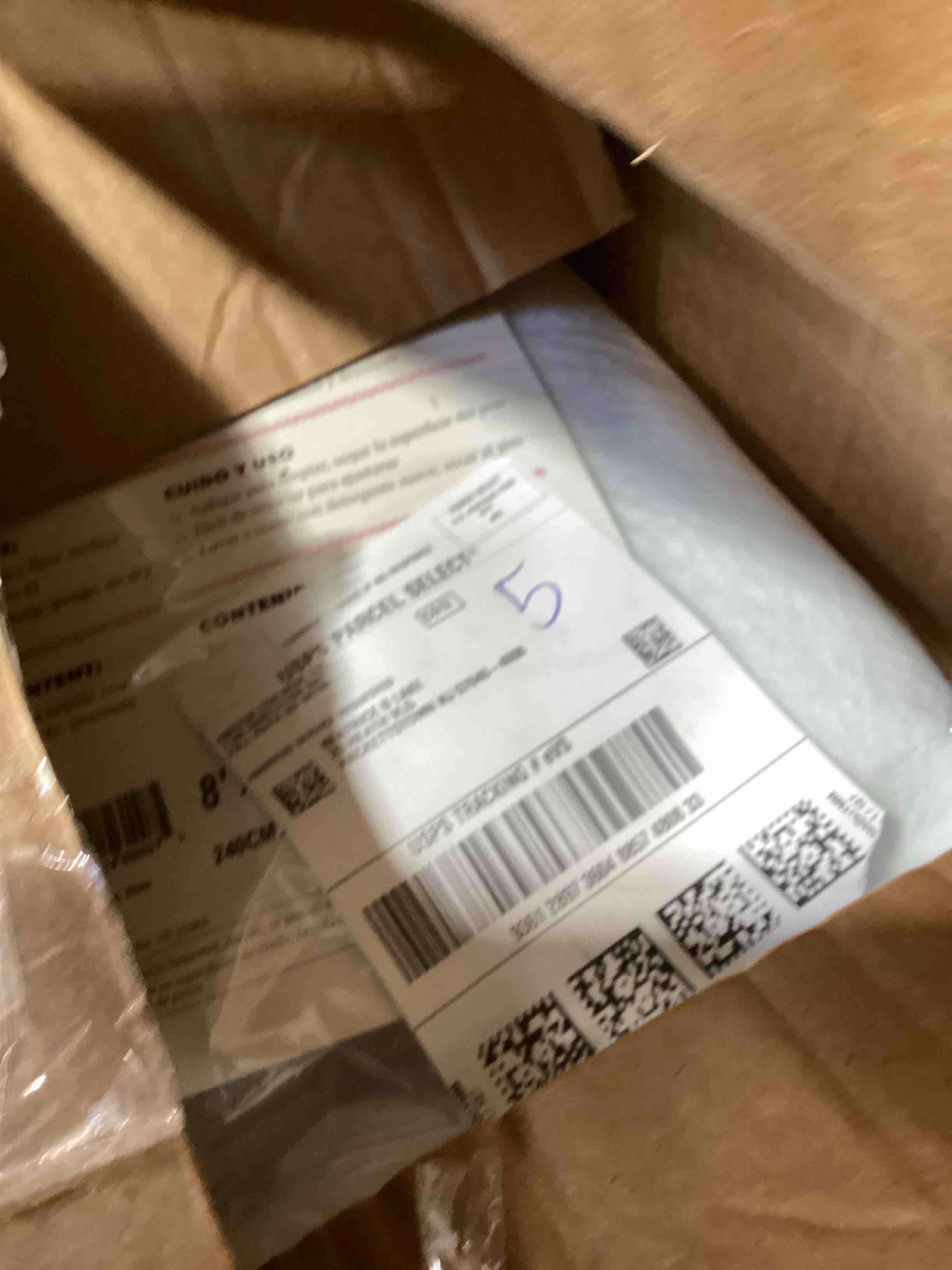 https://s3.amazonaws.com/lotting-images-prod/bidfta/PNK1674738_1750247158198.jpeg