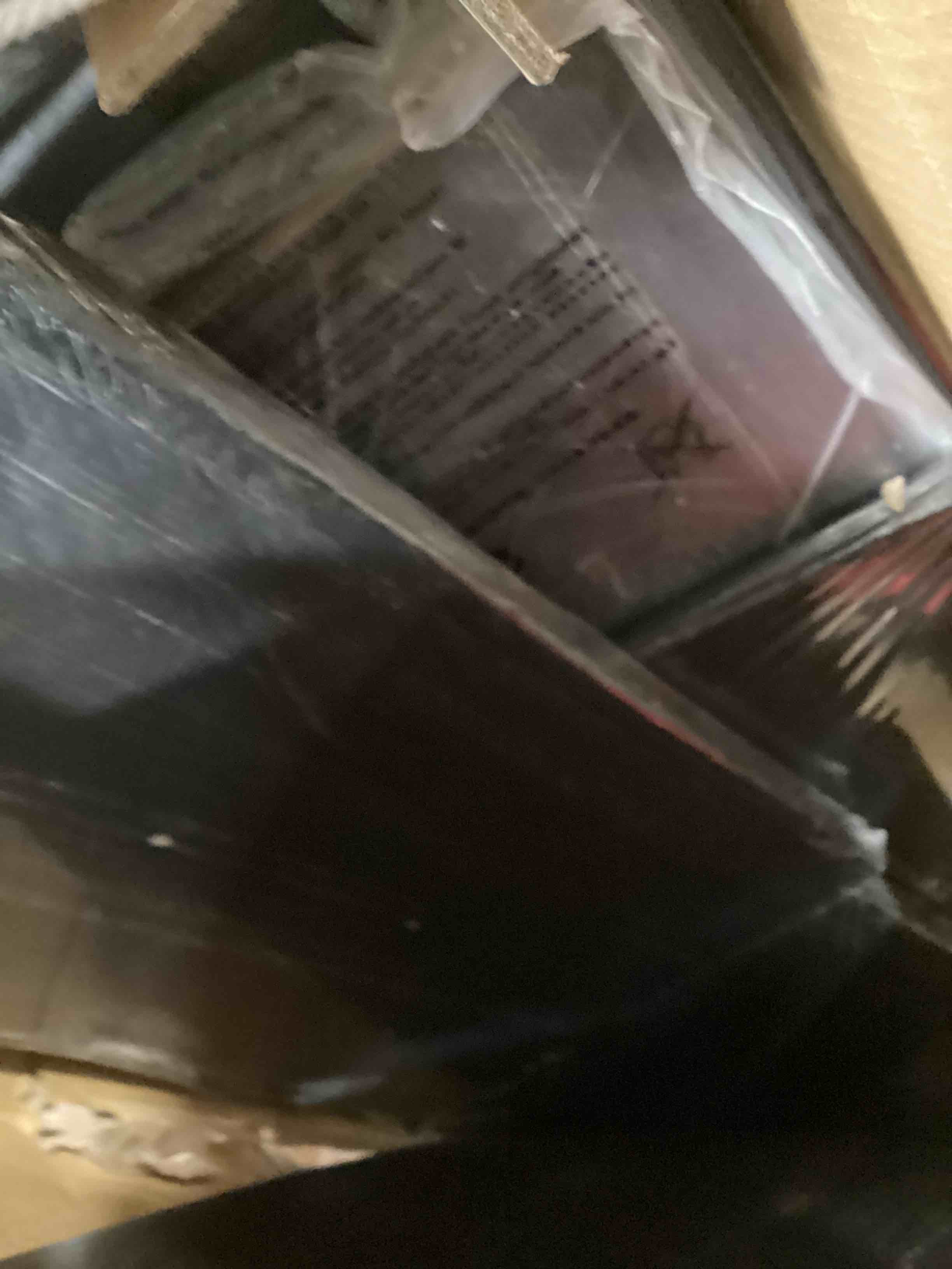 https://s3.amazonaws.com/lotting-images-prod/bidfta/PNK1674985_1750343356233.jpeg