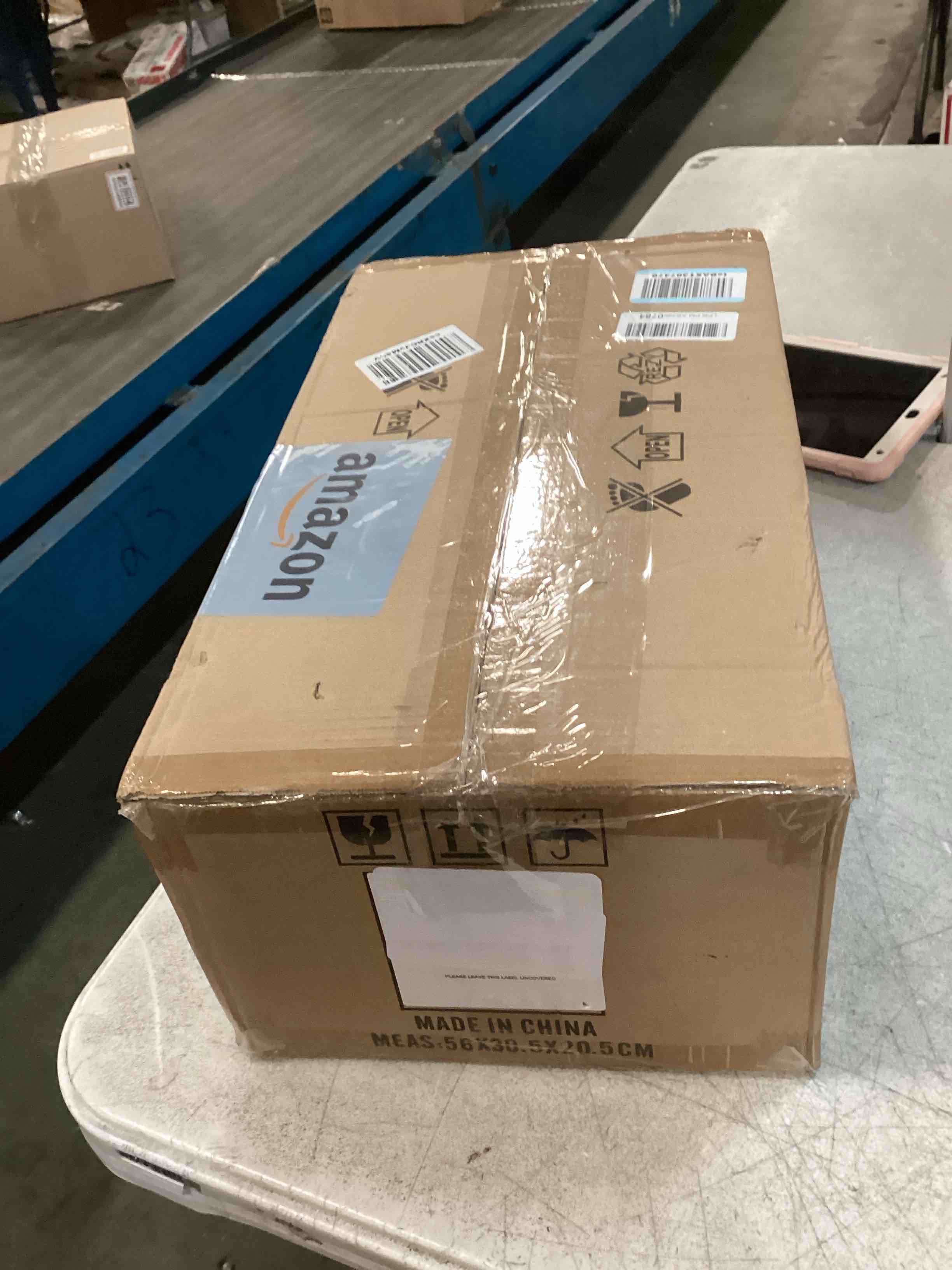 https://s3.amazonaws.com/lotting-images-prod/bidfta/PNK1675124_1731973752196.jpeg