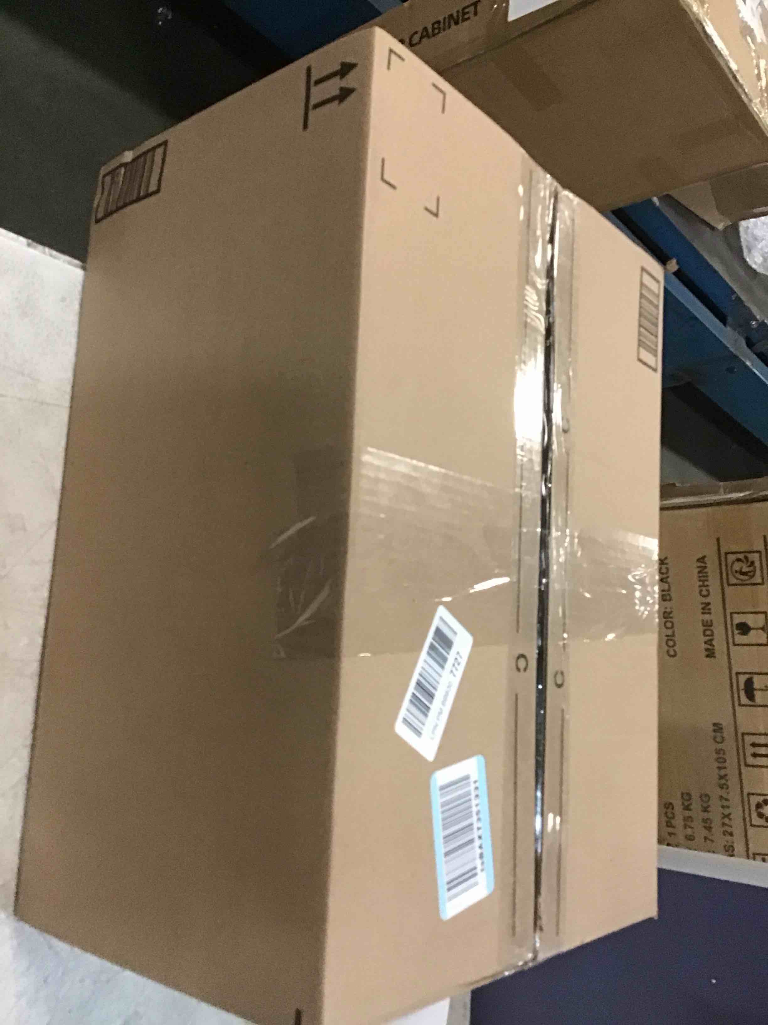 https://s3.amazonaws.com/lotting-images-prod/bidfta/PNK1675234_1732079695794.jpeg