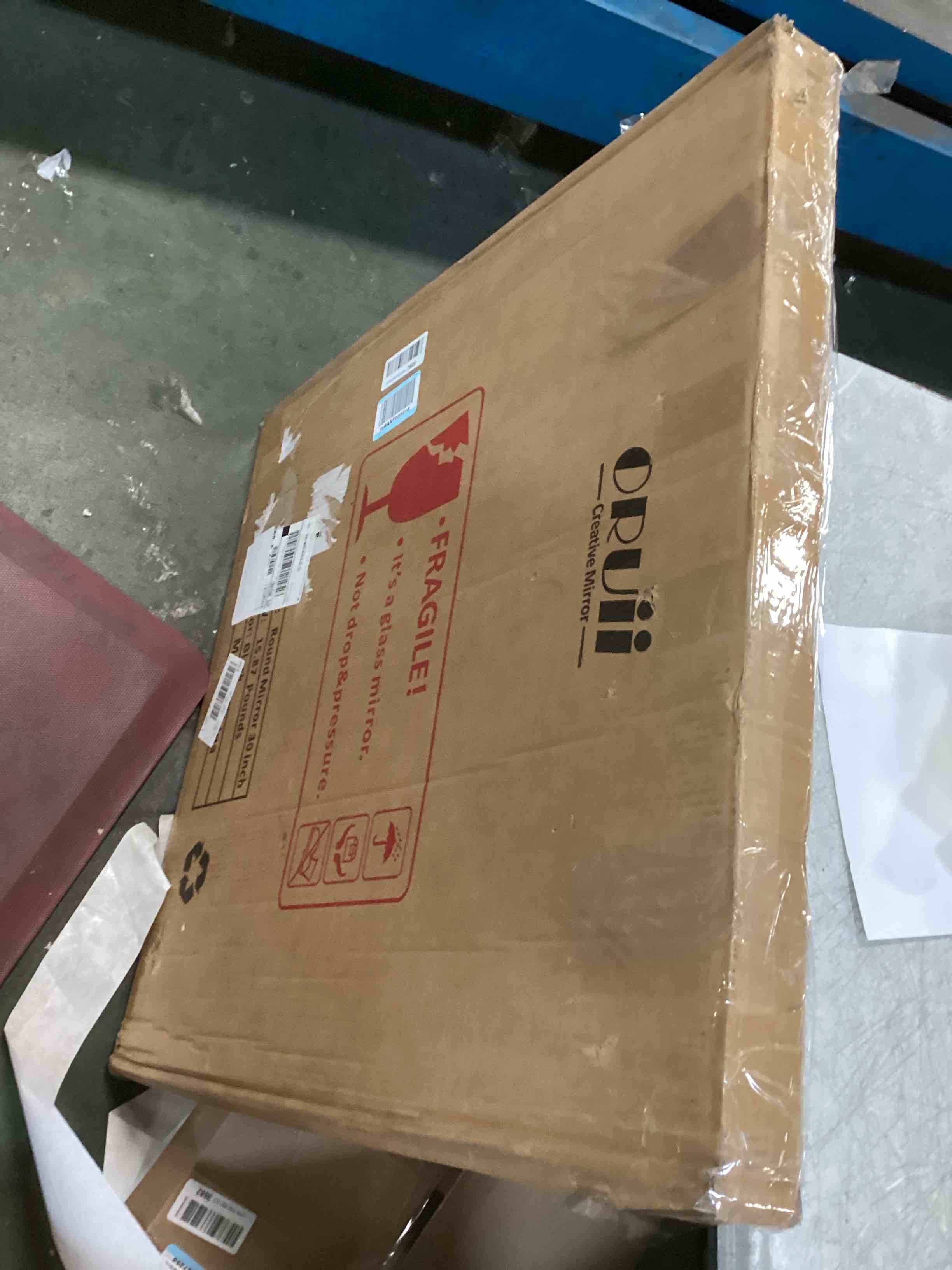 https://s3.amazonaws.com/lotting-images-prod/bidfta/PNK1676406_1733204044940.jpeg