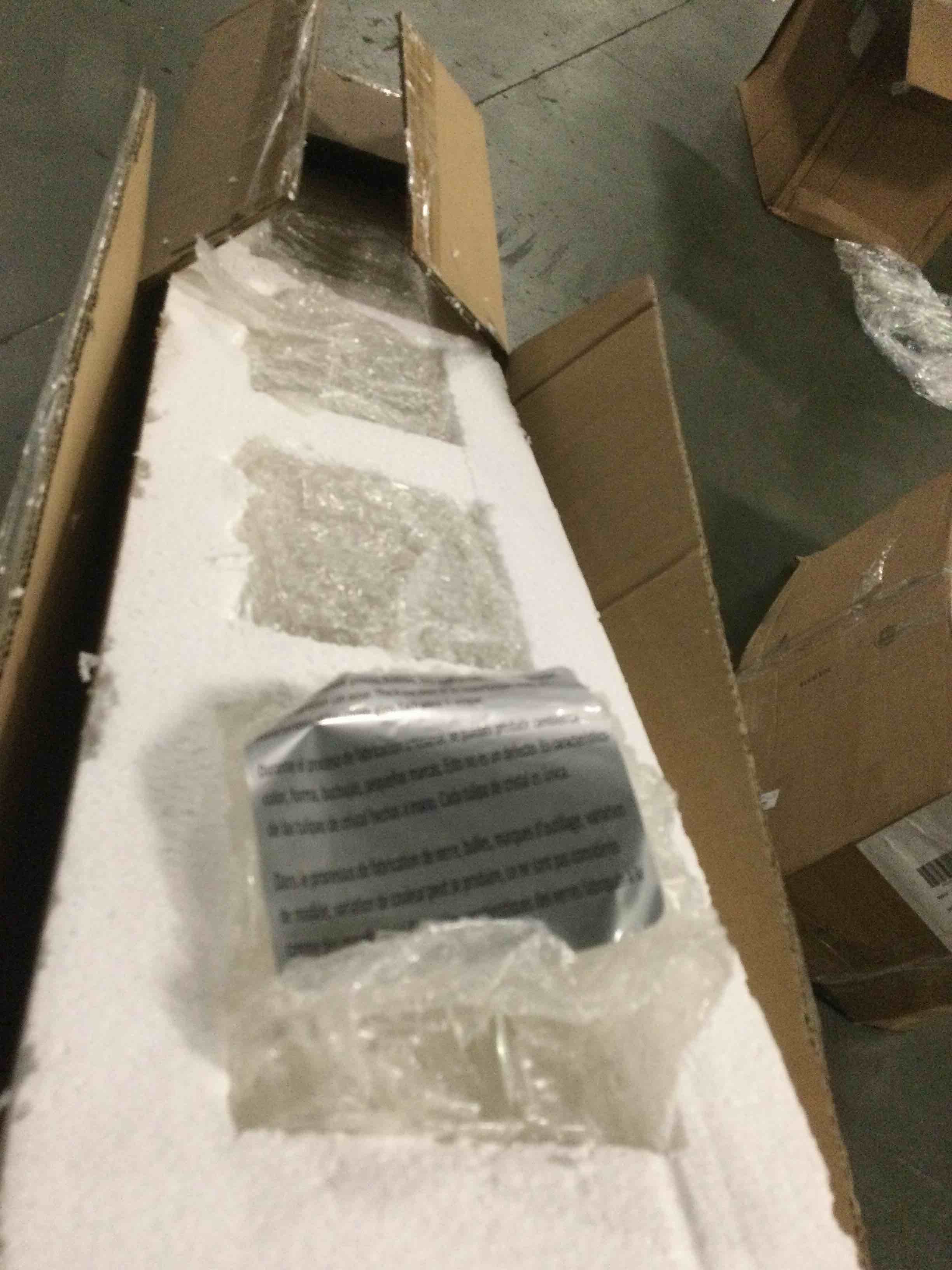 https://s3.amazonaws.com/lotting-images-prod/bidfta/PNK1676516_1733353476988.jpeg