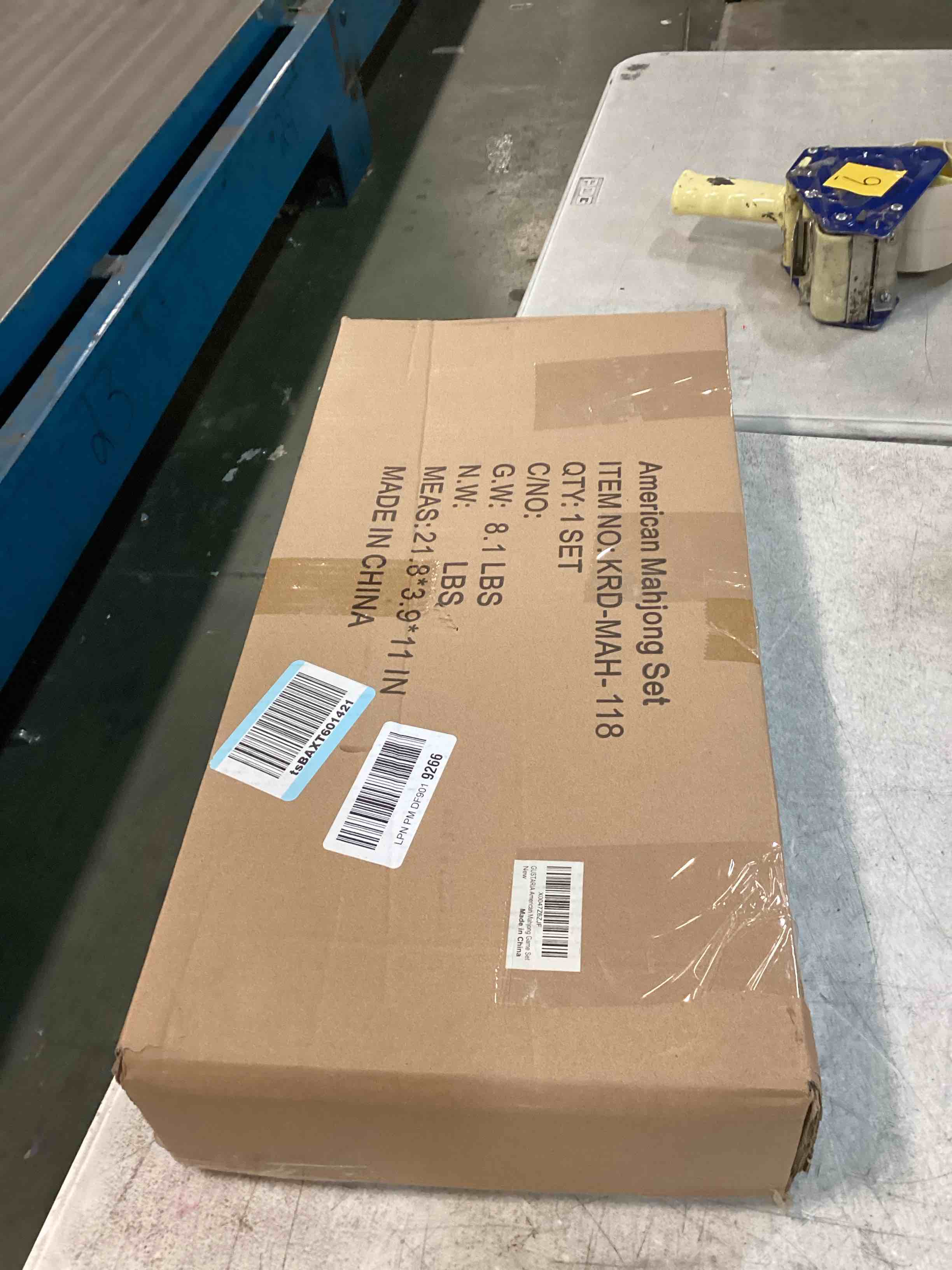 https://s3.amazonaws.com/lotting-images-prod/bidfta/PNK1677786_1734657945174.jpeg