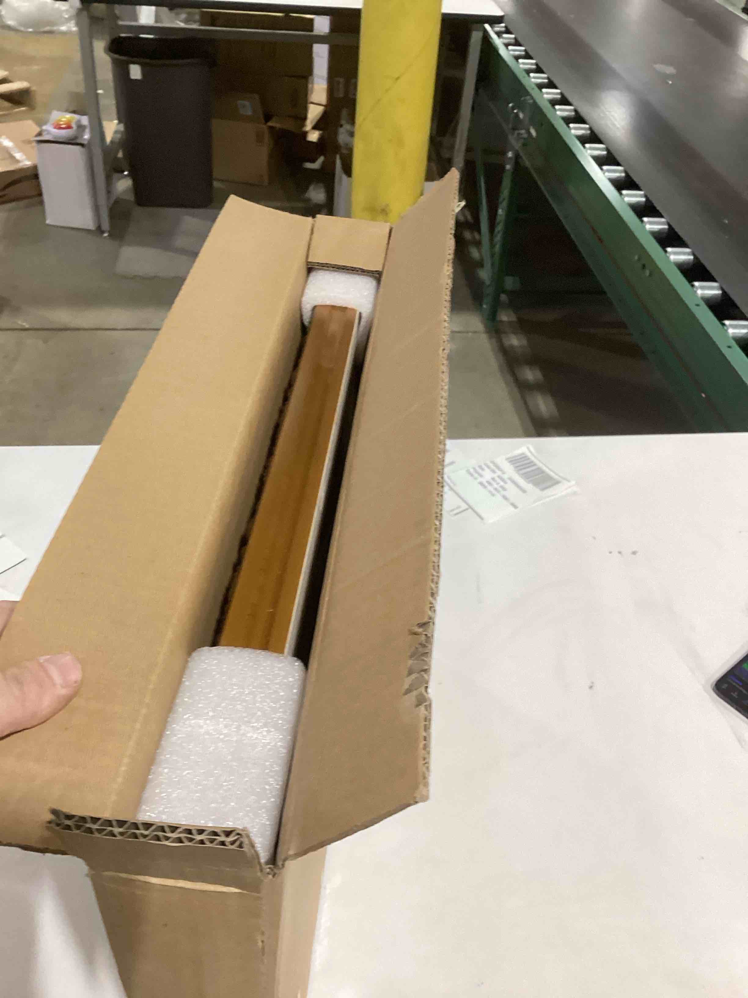 Akfado Open Back Canvas Frame for 12x16 Oil Paintings Art Prints, 2.36” Wide Baroque Ornate Gold Fra