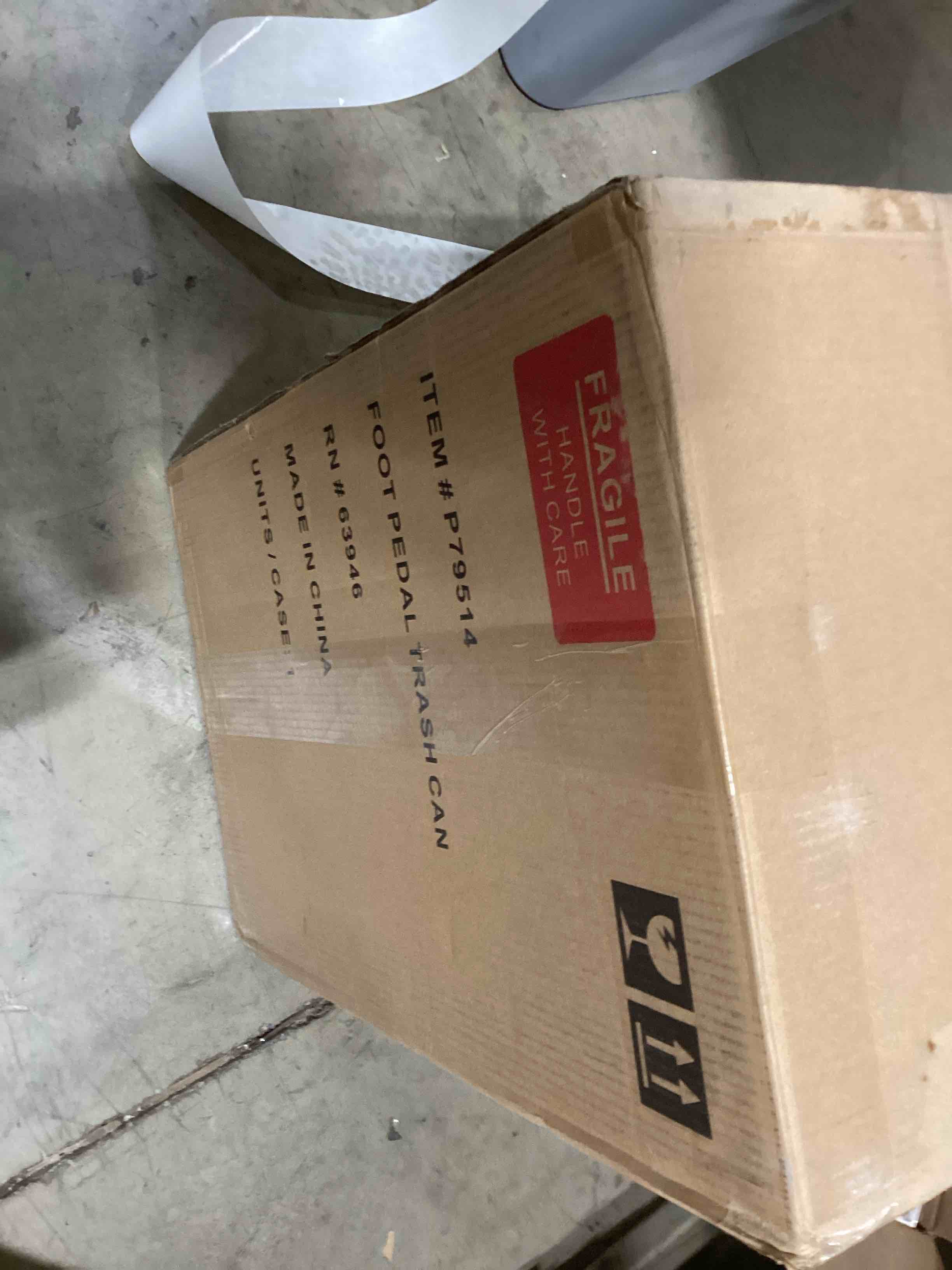 SIMPLI-MAGIC 50 Liter / 13.2 Gallon Soft-Close, Smudge Resistant Trash Can with Foot Pedal and Built